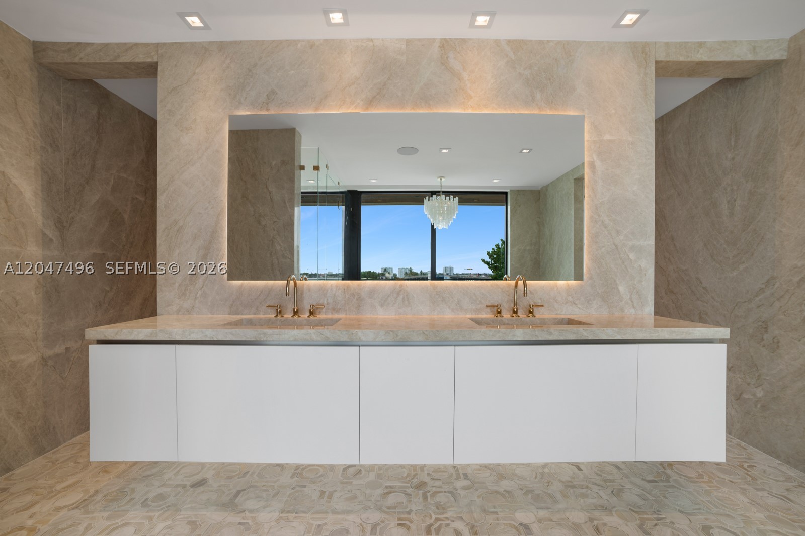 BAY HARBOR ISLAND - Residential