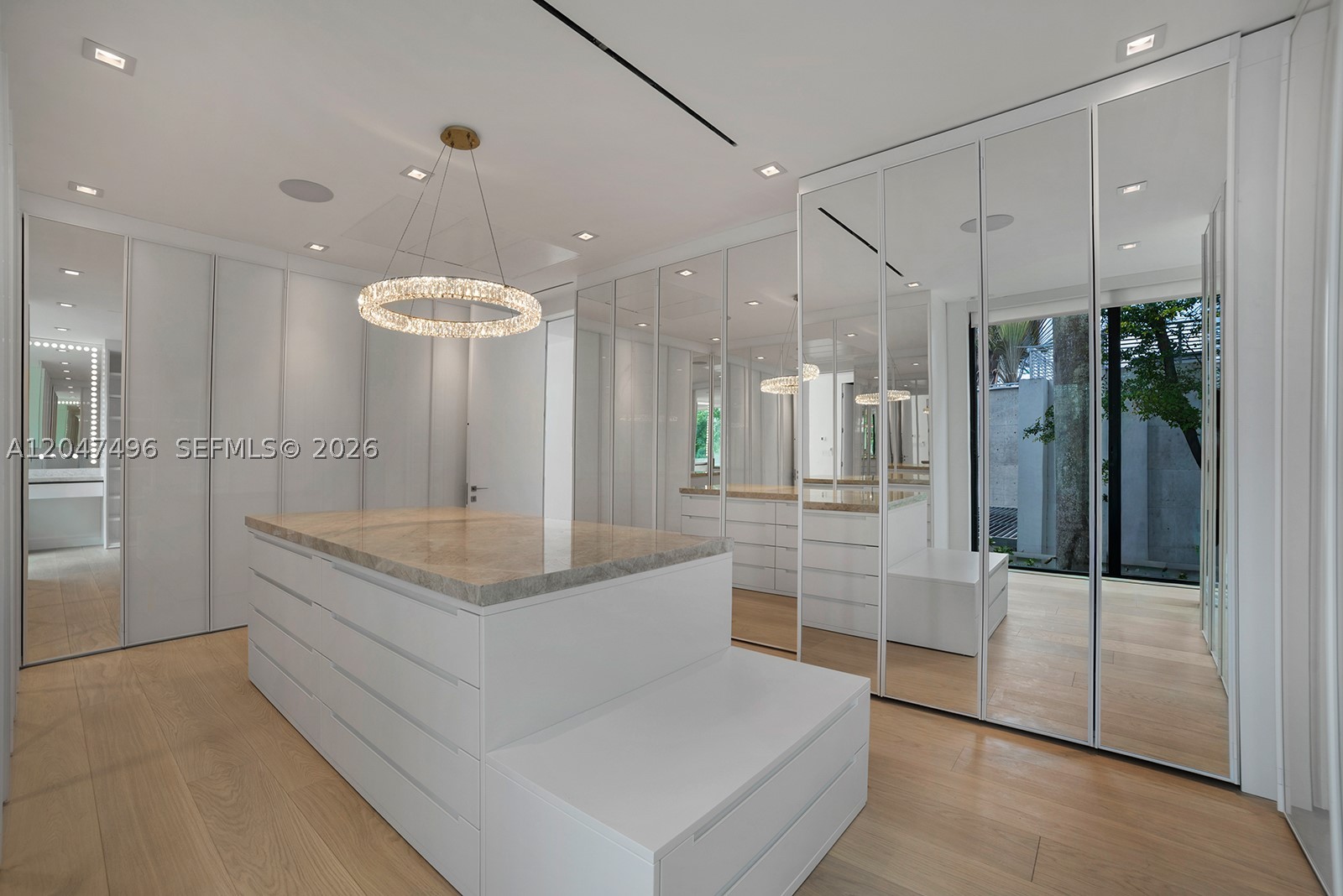 BAY HARBOR ISLAND - Residential