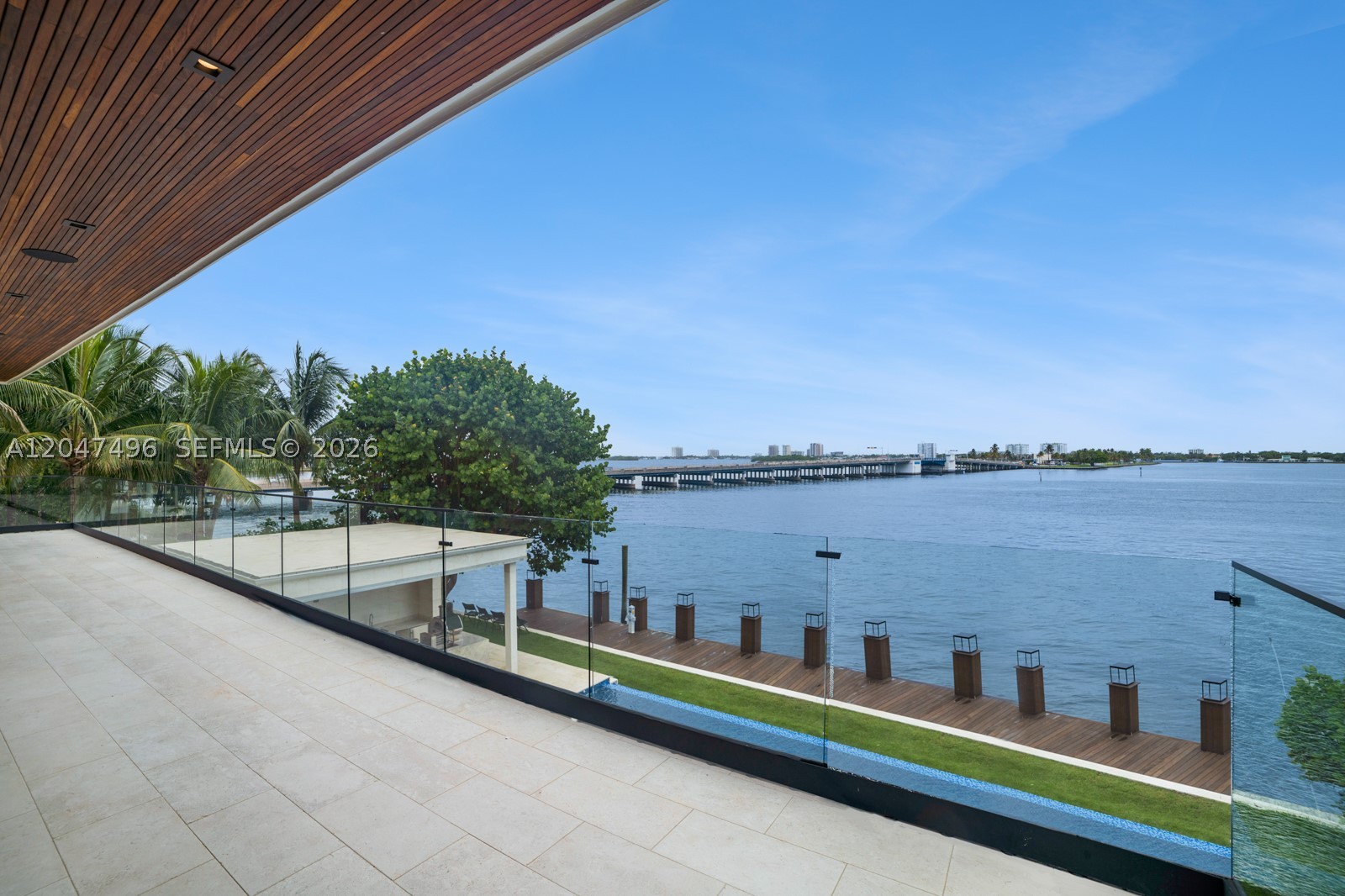 BAY HARBOR ISLAND - Residential