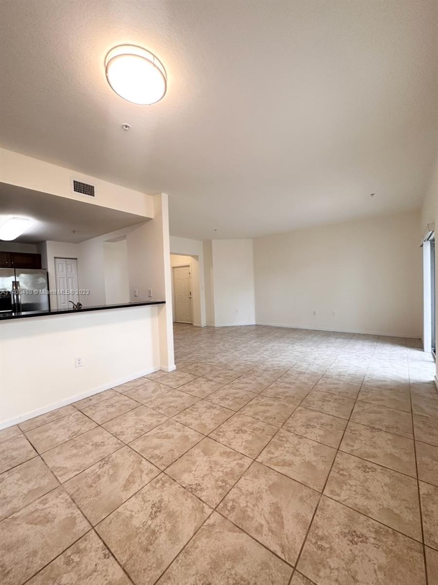 ST MAARTEN AT GRAND BAY C - Residential Lease