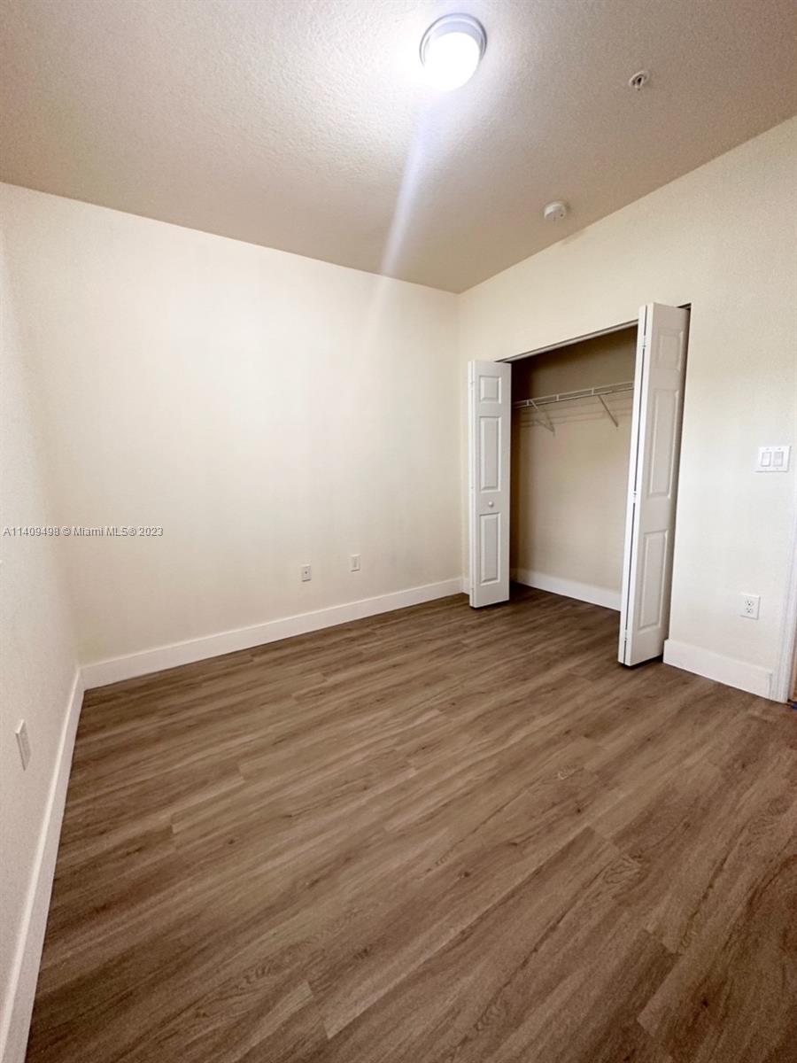 ST MAARTEN AT GRAND BAY C - Residential Lease