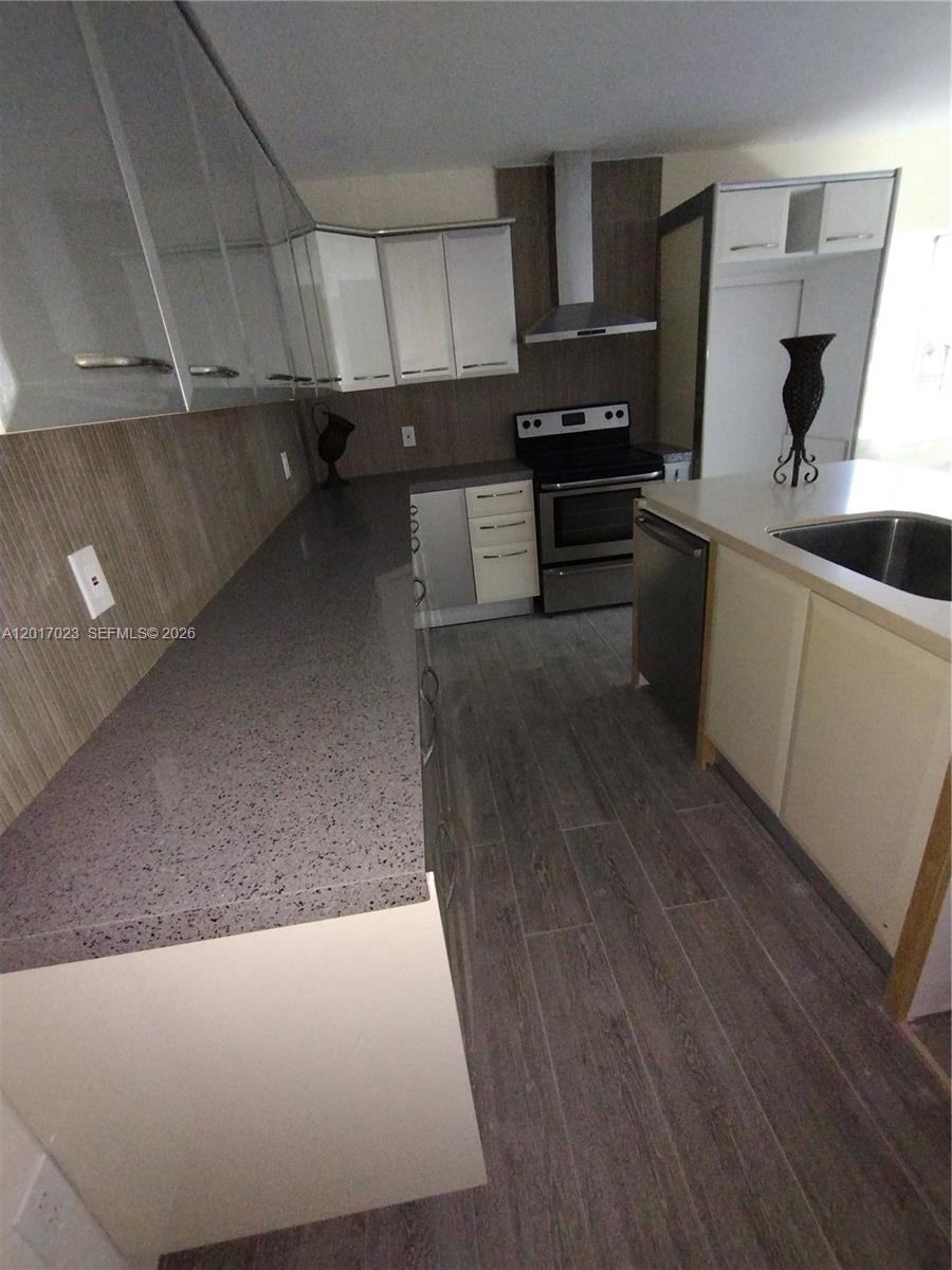 REV PLAT OF BRANDON PARK - Residential