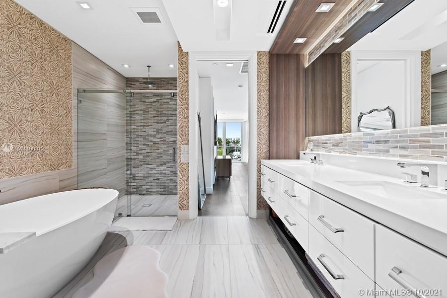 SEAGATE YACHT CLUB - Residential