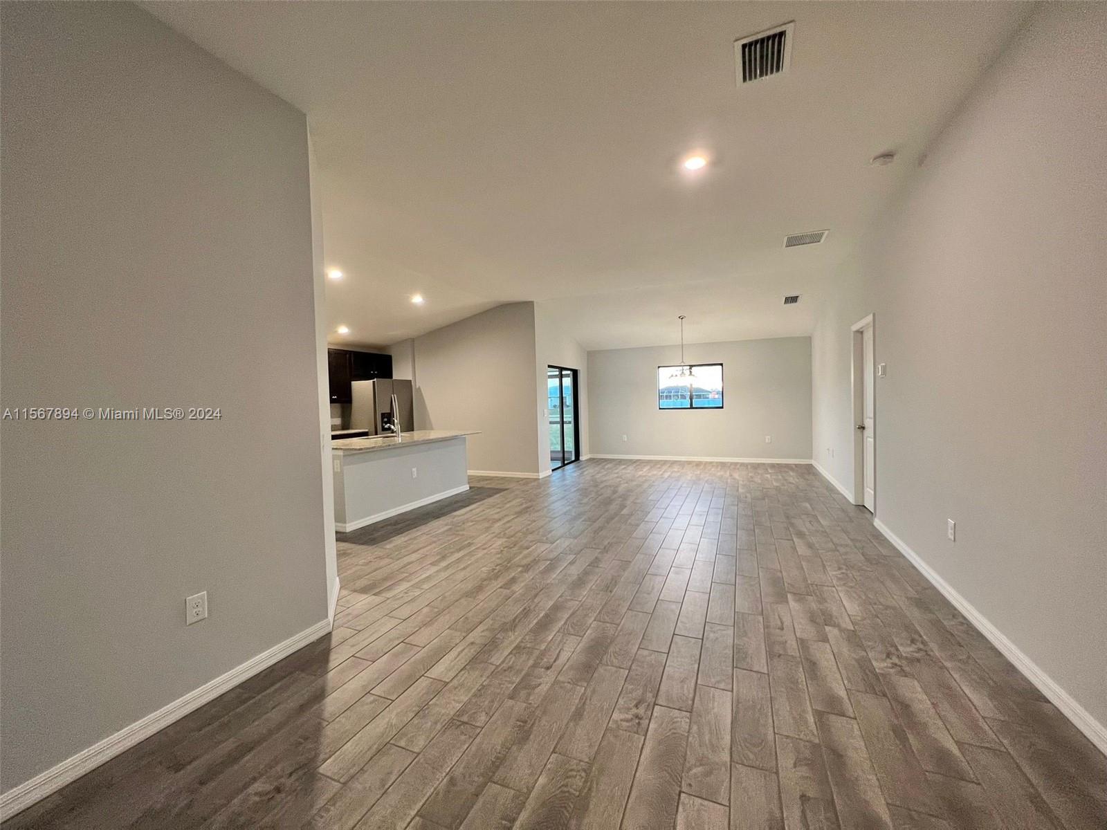 CAPE CORAL - Residential Lease