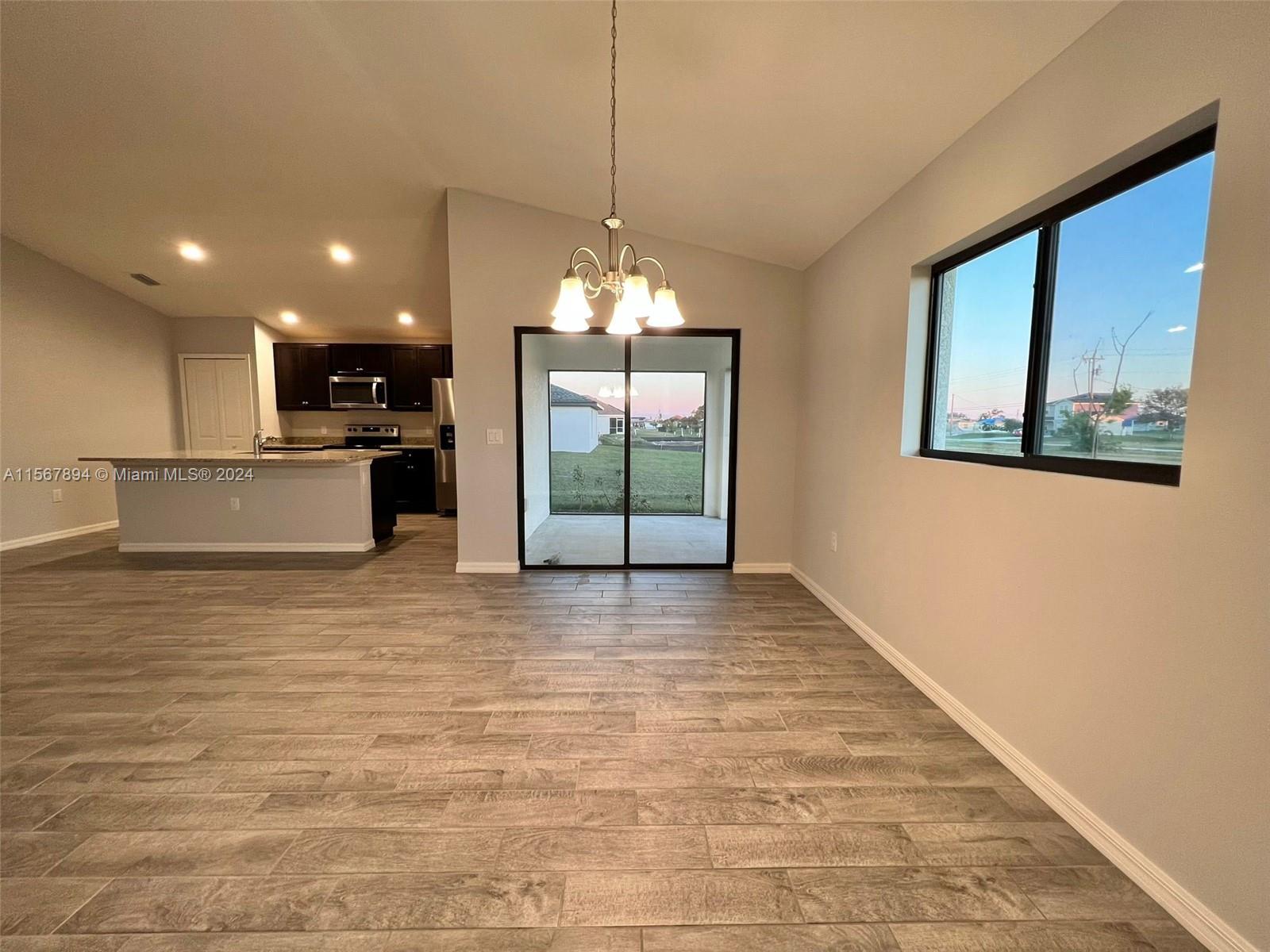 CAPE CORAL - Residential Lease