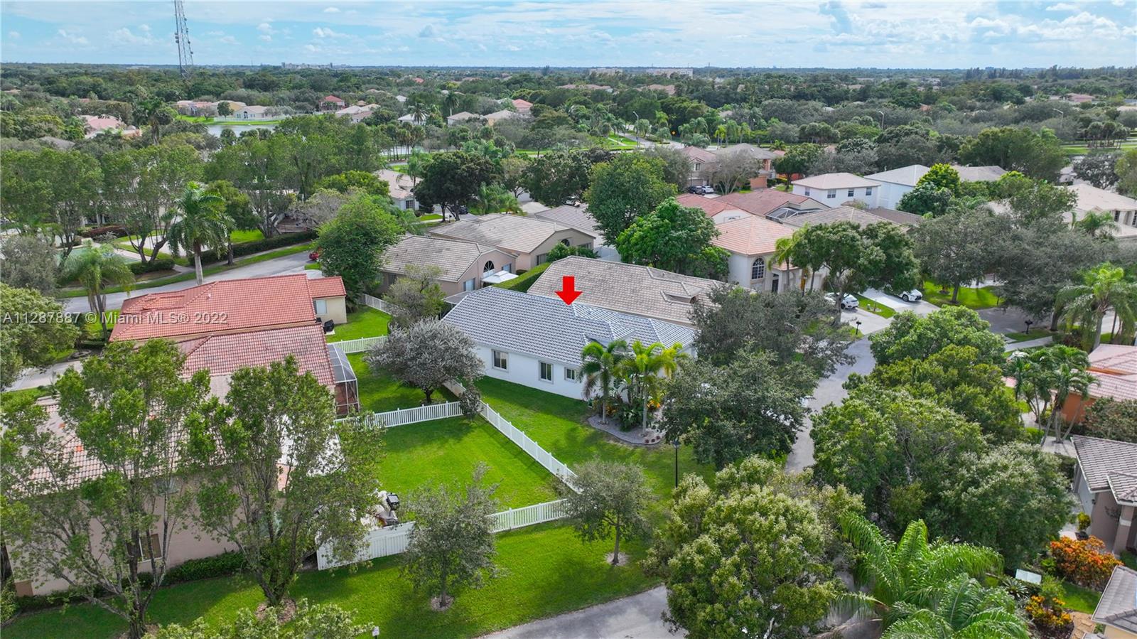 REGENCY LAKES AT COCONUT - Residential