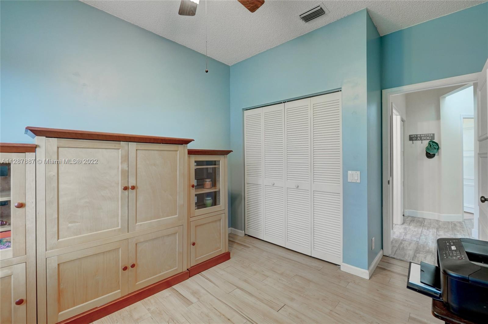 REGENCY LAKES AT COCONUT - Residential