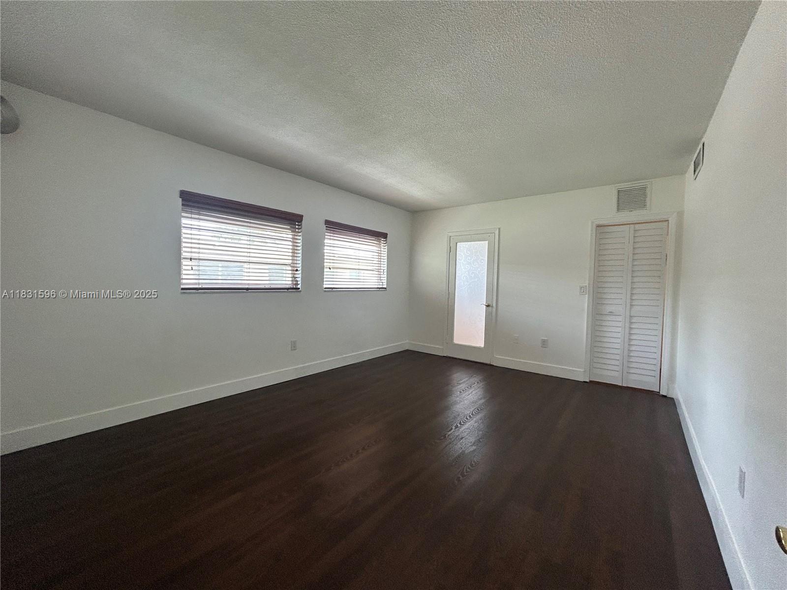 CHATILLON HALL CONDOMINIU - Residential