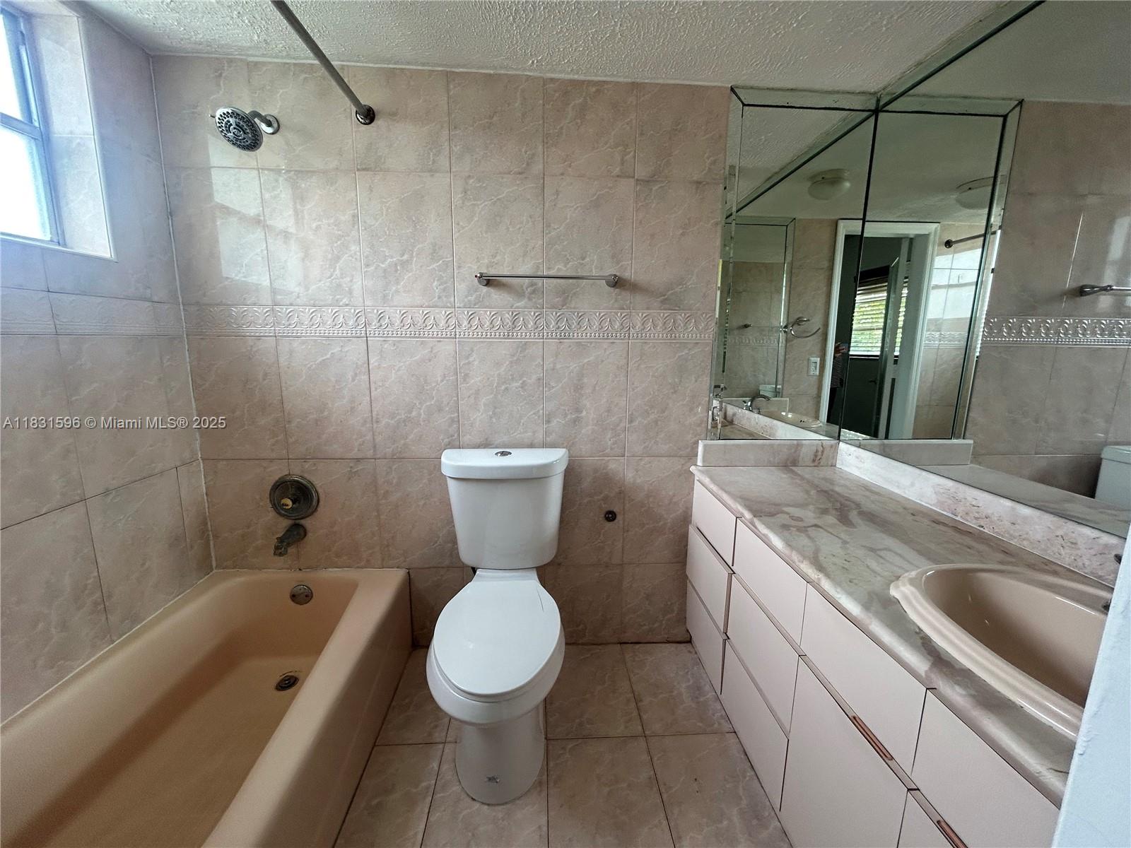 CHATILLON HALL CONDOMINIU - Residential