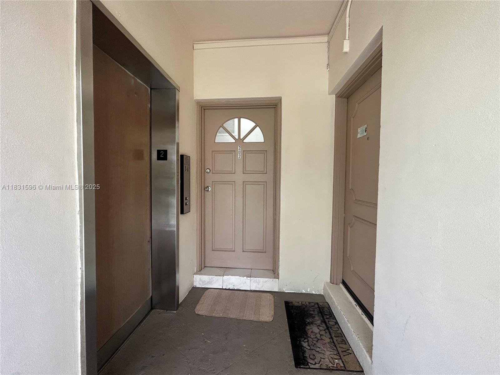 CHATILLON HALL CONDOMINIU - Residential