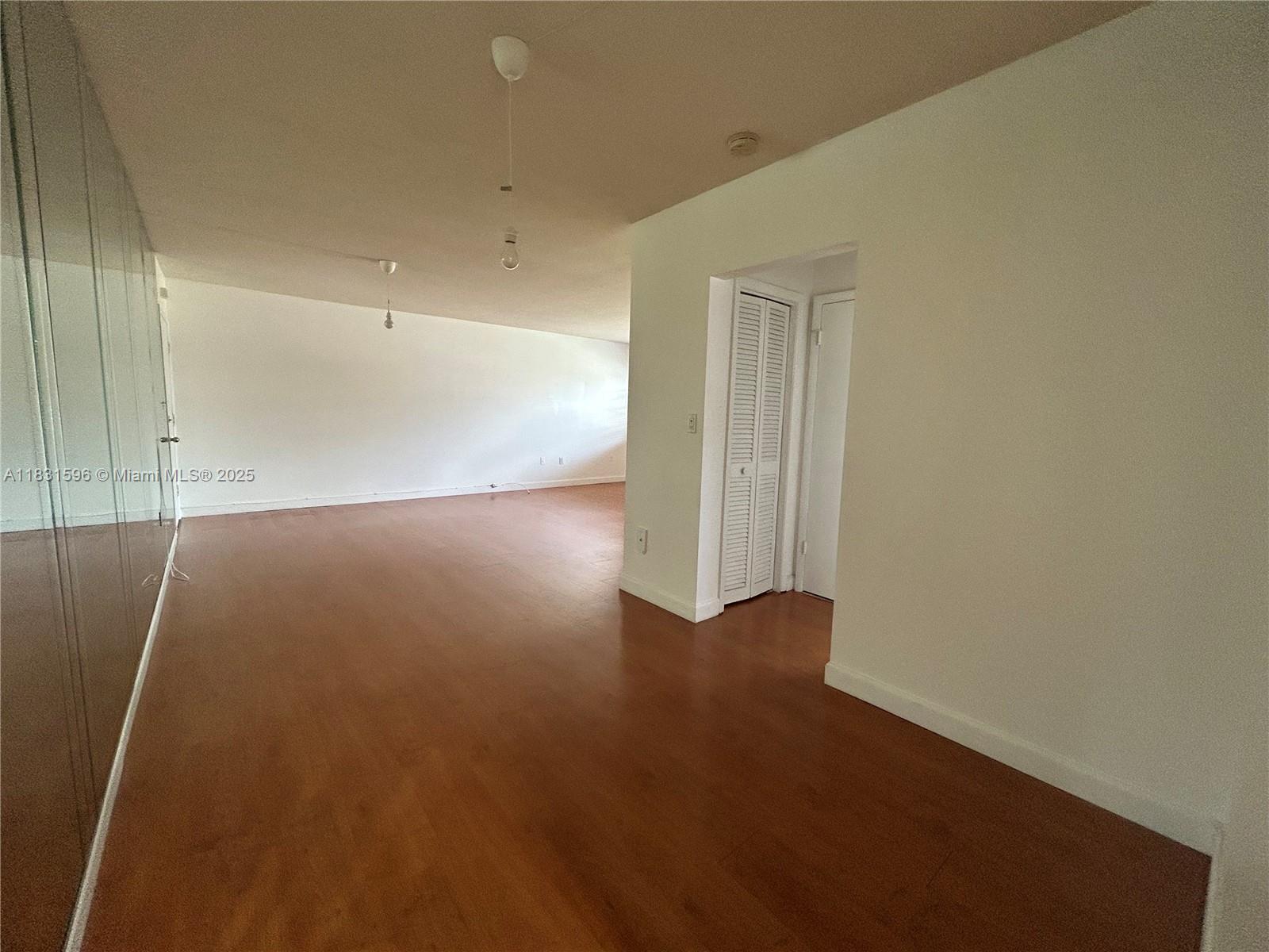 CHATILLON HALL CONDOMINIU - Residential