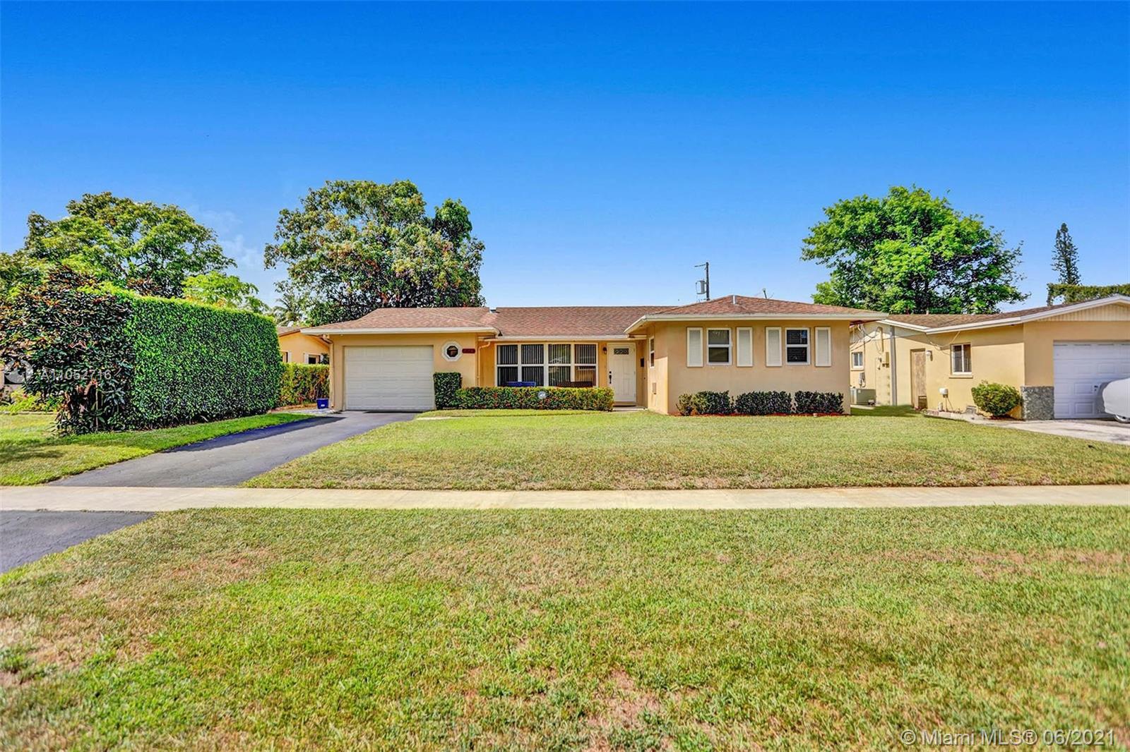 OPEN HOUSE MONDAY, JULY 26TH 2PM-4PM. SEE BROKER REMARKS 
Beautiful Starter home in the rising city of Lauderhill! Enjoy this home that offers 3bedrooms/2 baths 1 Car Garage with a screened in back patio! Home offers laminate floors, open kitchen, dining room, split floor plan, cabana bathroom -access to backyard (room for pool), impact windows, great curb appeal and much more! This home is waiting for you!
***NO SHOES IN THE HOUSE. MUST WEAR MASK.