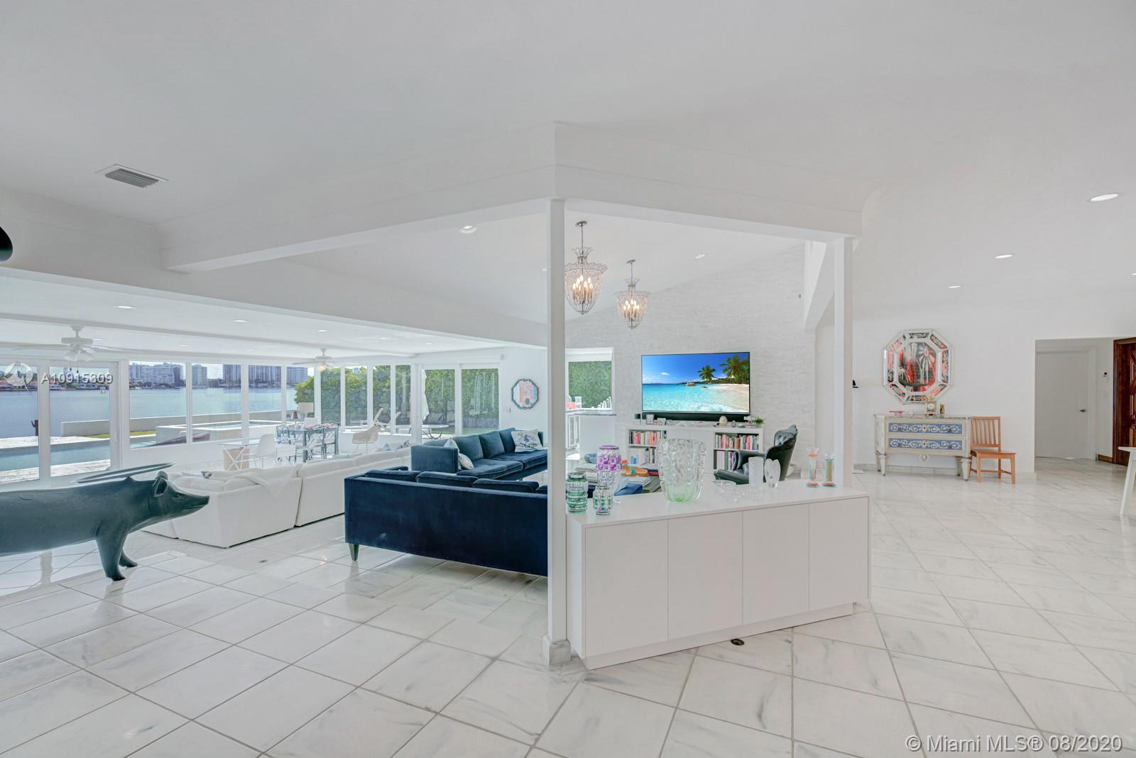 HIBISCUS ISLAND - Residential