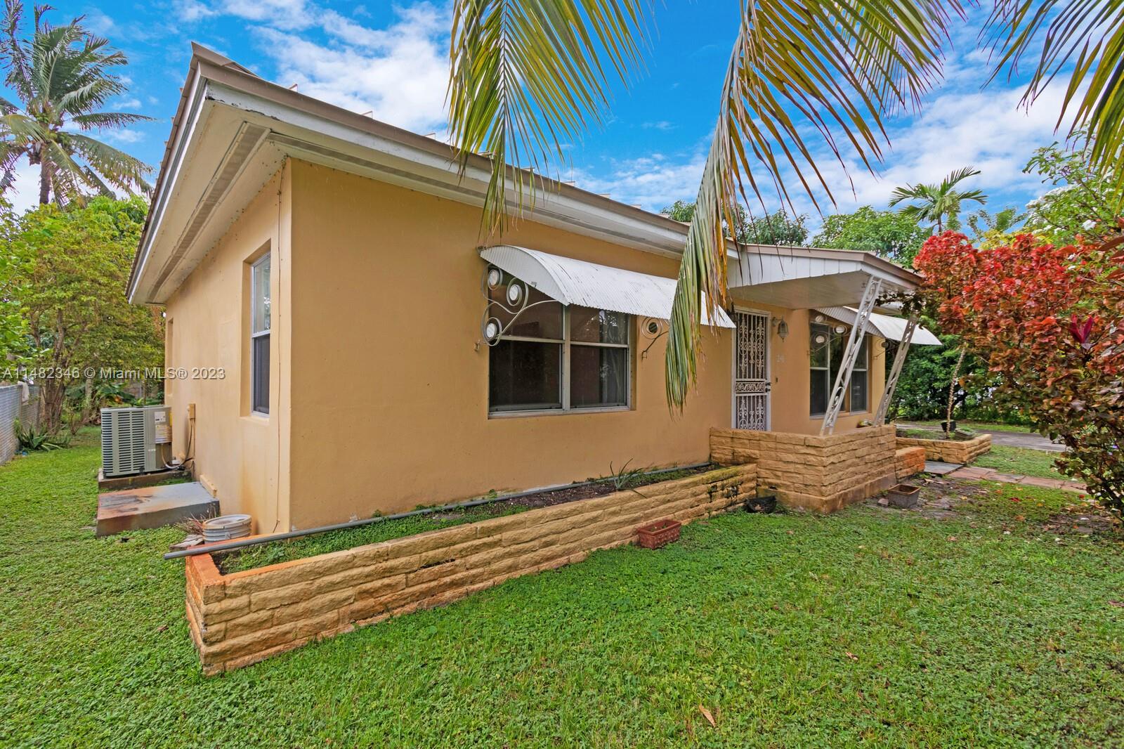 BISCAYNE SHORES CORR PLAT - Residential
