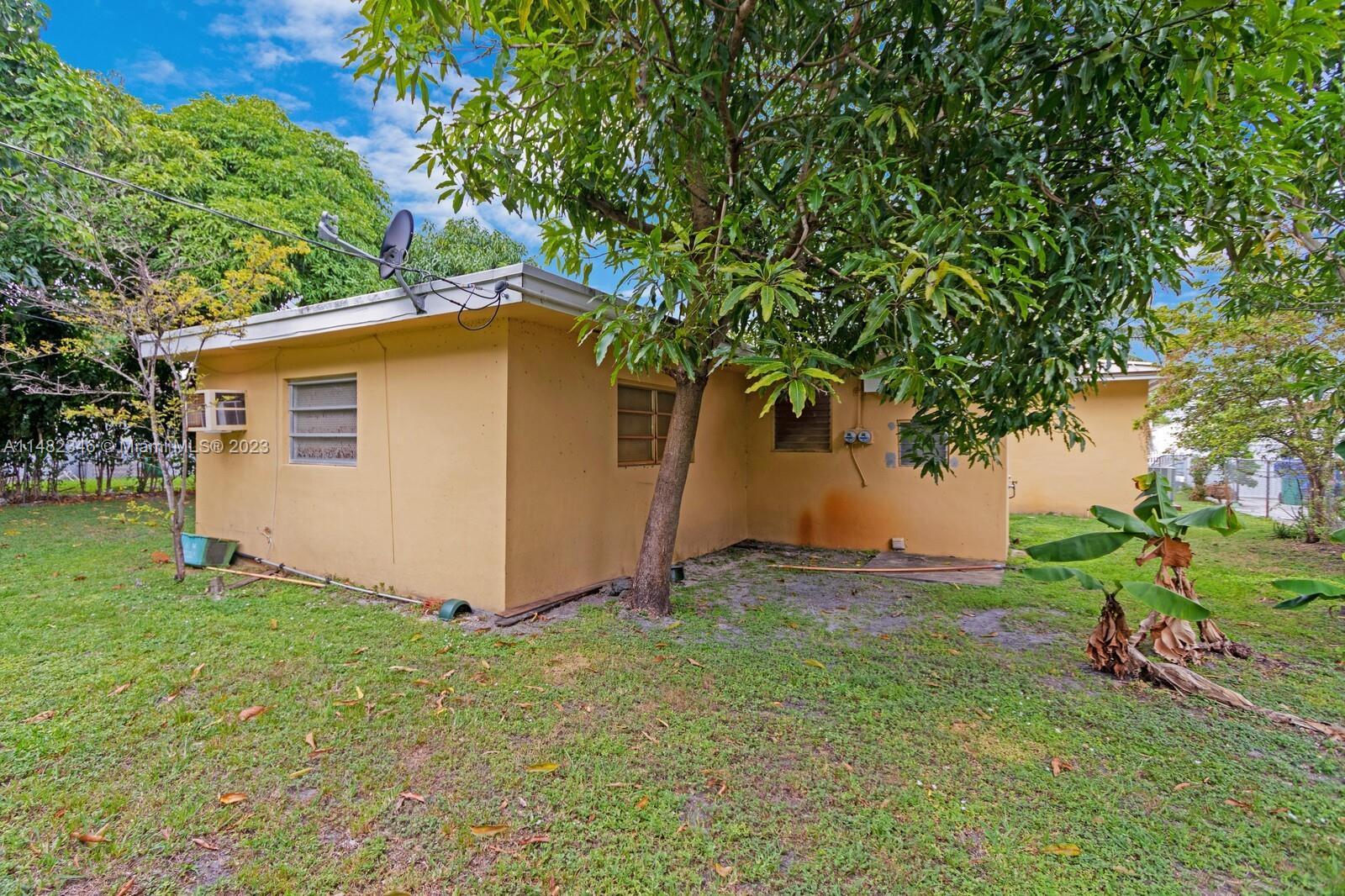 BISCAYNE SHORES CORR PLAT - Residential