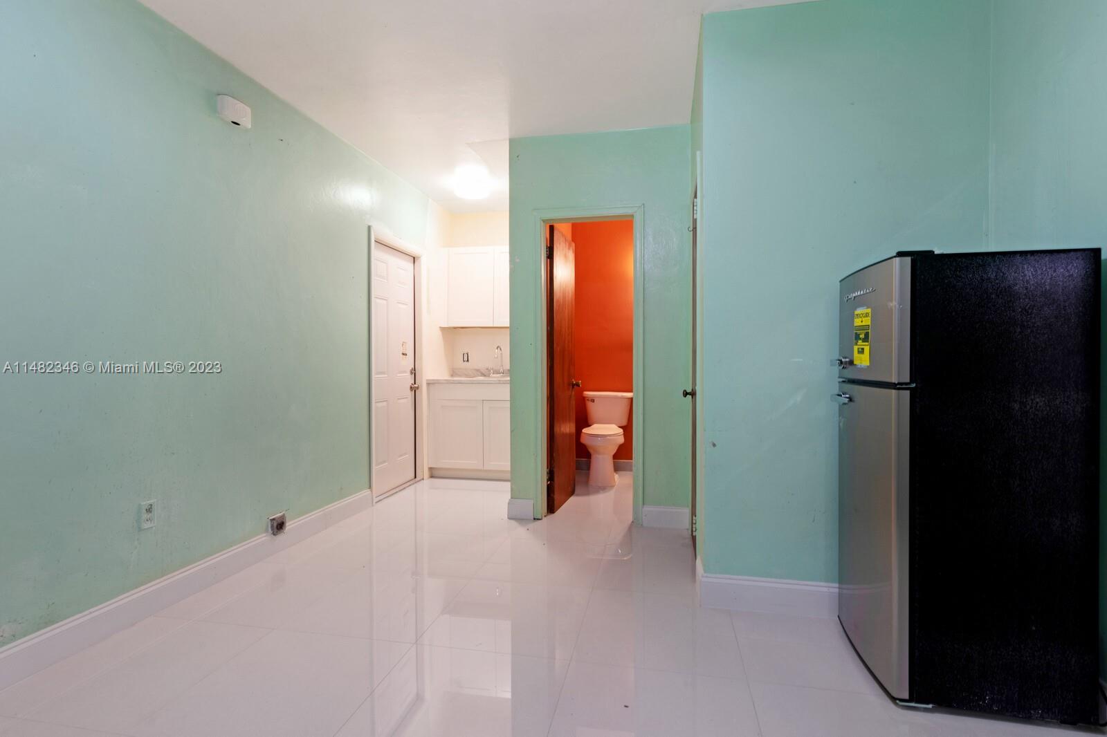 BISCAYNE SHORES CORR PLAT - Residential