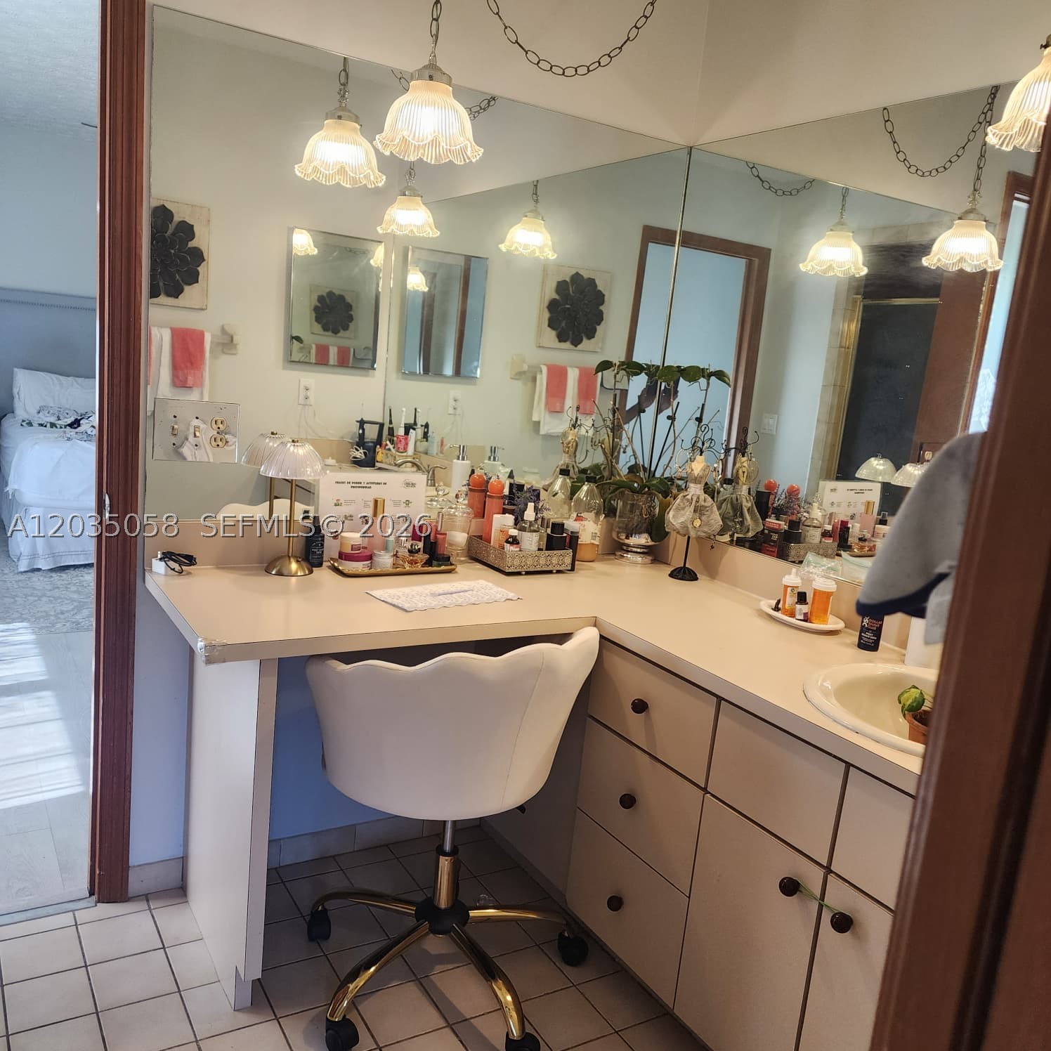 INDIAN RIVER ESTATES UNIT - Residential Lease