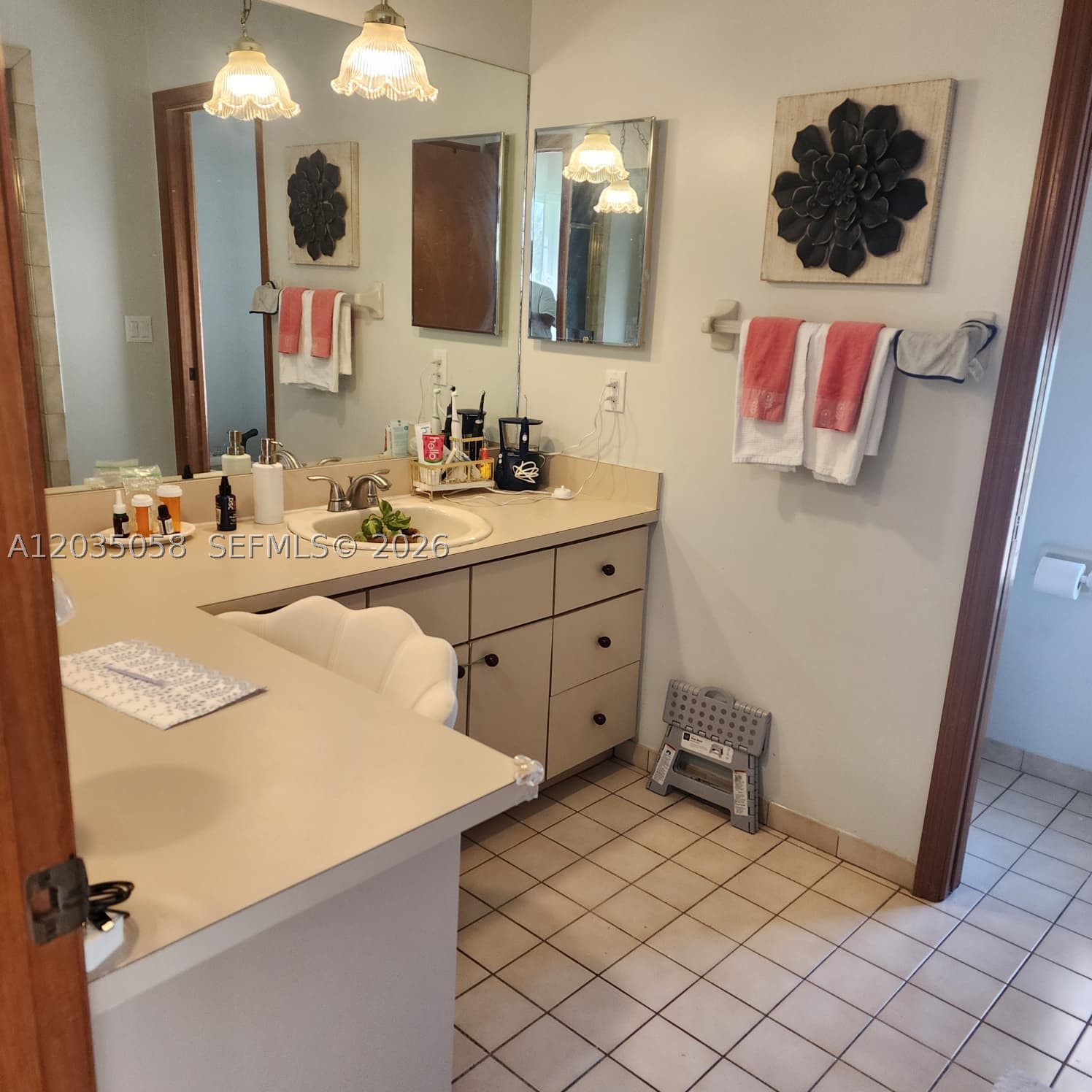 INDIAN RIVER ESTATES UNIT - Residential Lease