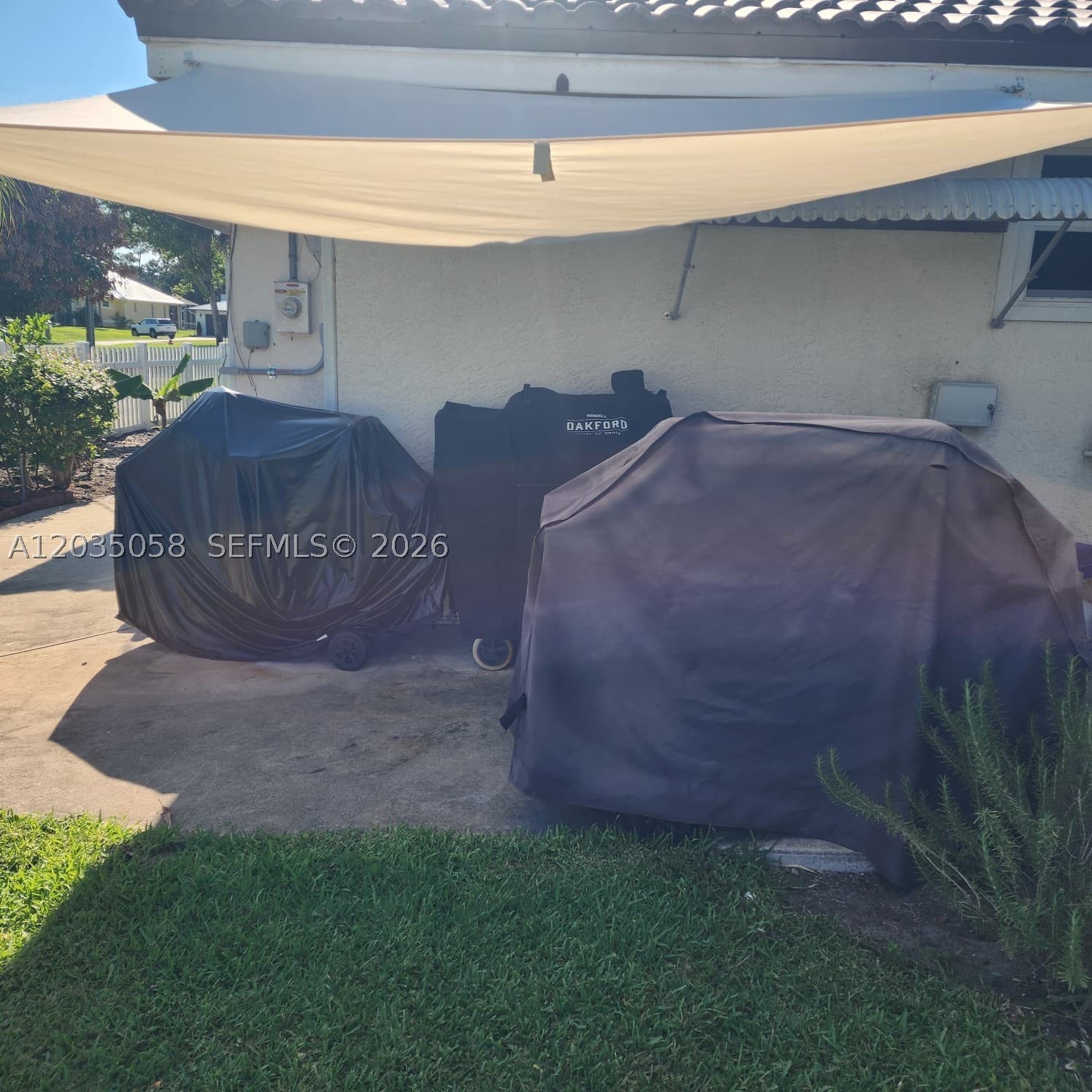 INDIAN RIVER ESTATES UNIT - Residential Lease