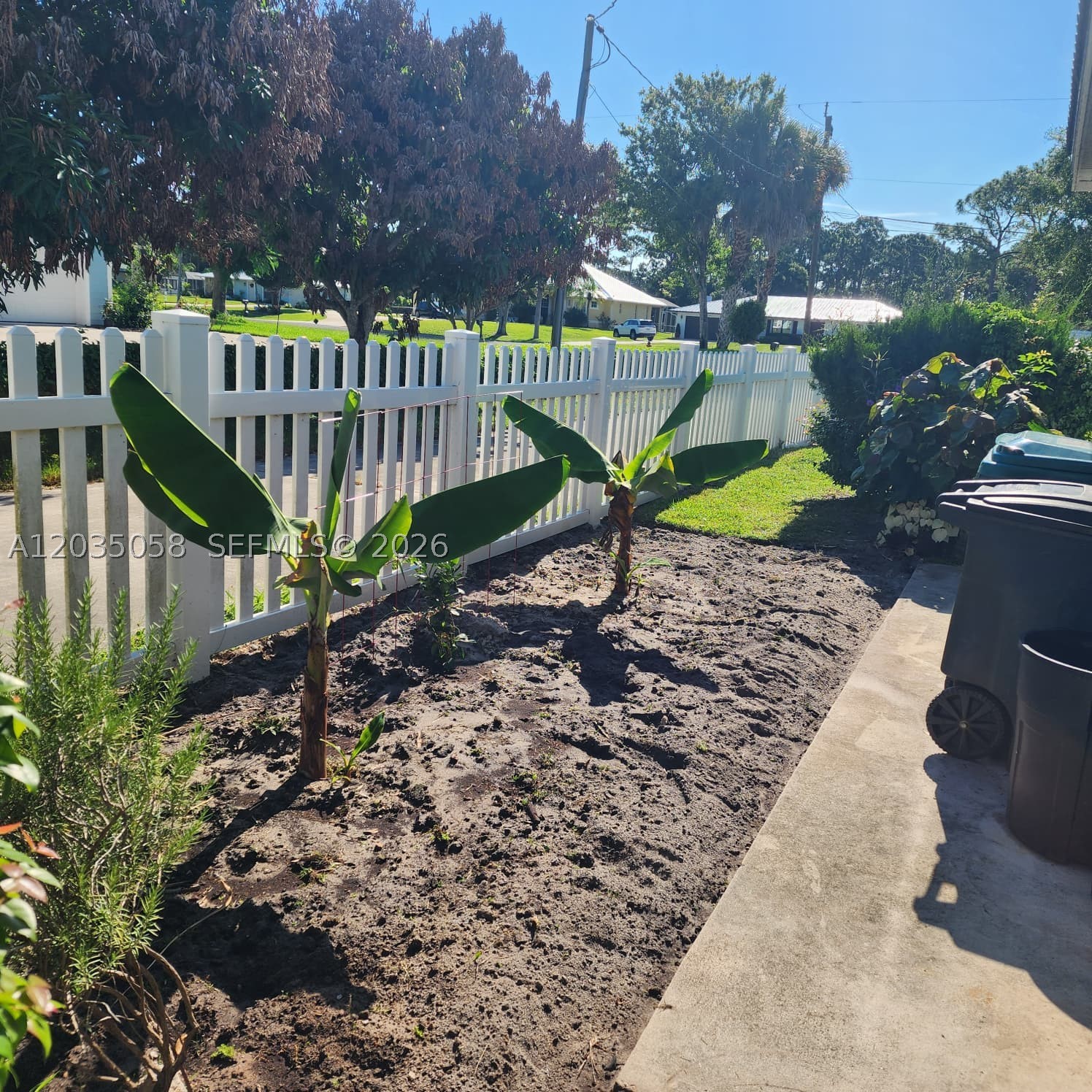 INDIAN RIVER ESTATES UNIT - Residential Lease