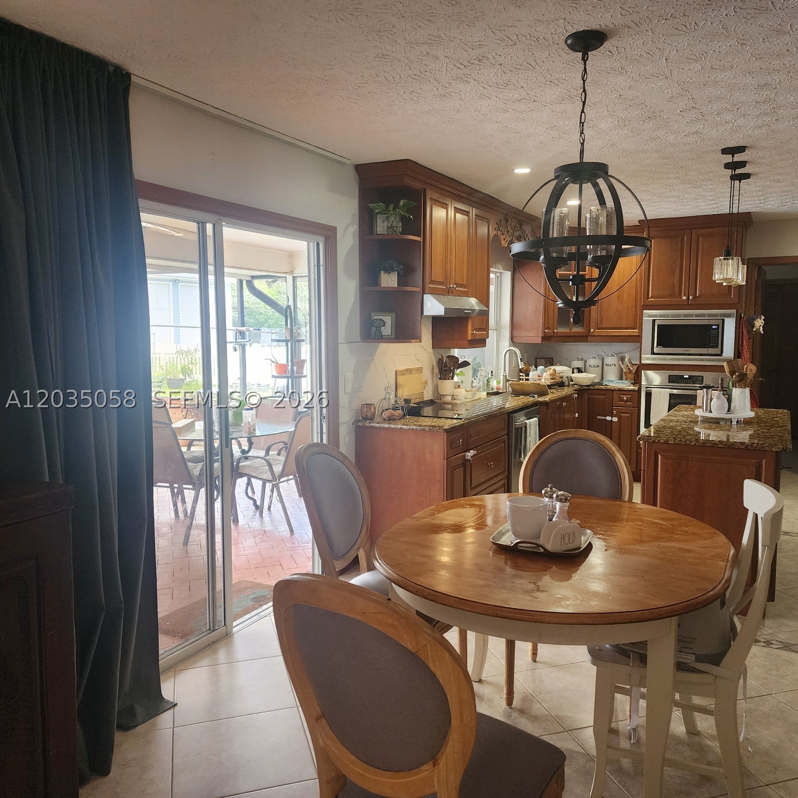 INDIAN RIVER ESTATES UNIT - Residential Lease