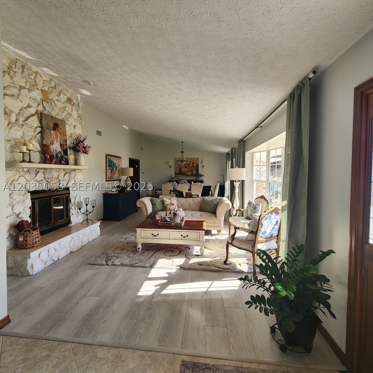 INDIAN RIVER ESTATES UNIT - Residential Lease