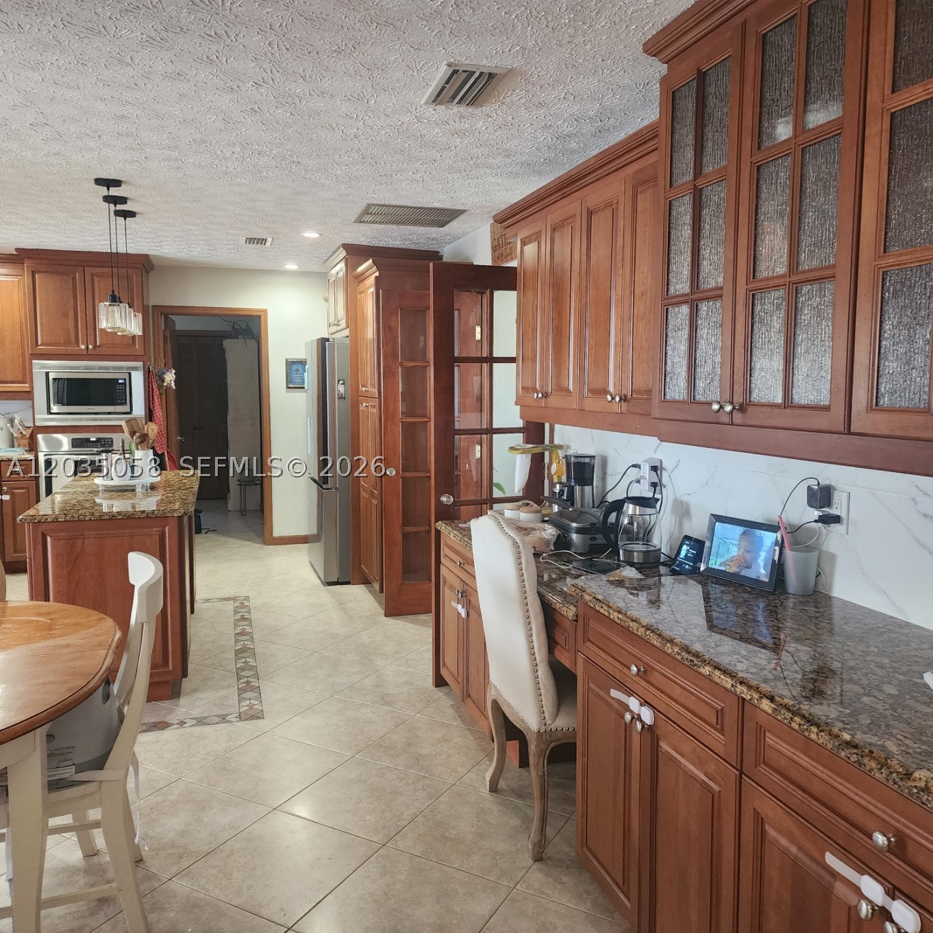 INDIAN RIVER ESTATES UNIT - Residential Lease