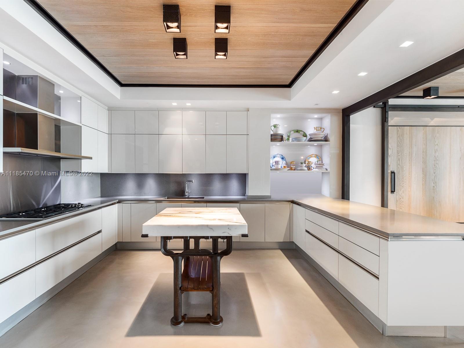 BAL HARBOUR NORTH SOUTH C - Residential