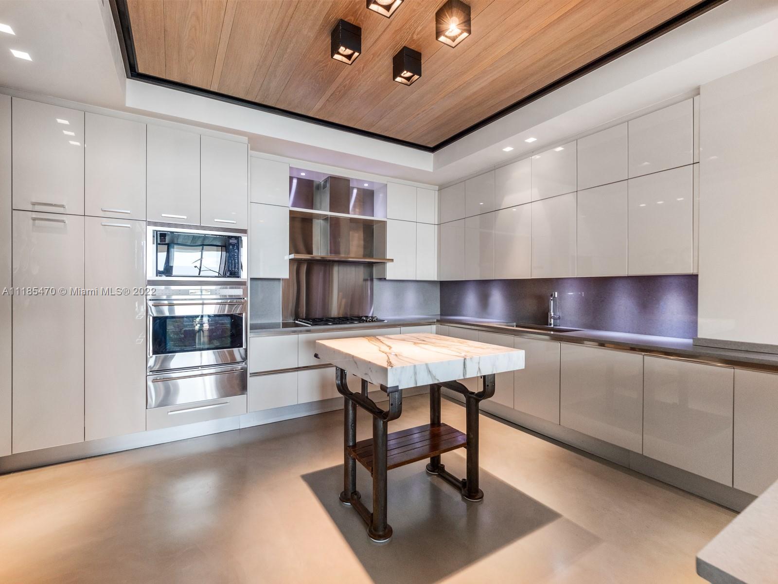 BAL HARBOUR NORTH SOUTH C - Residential