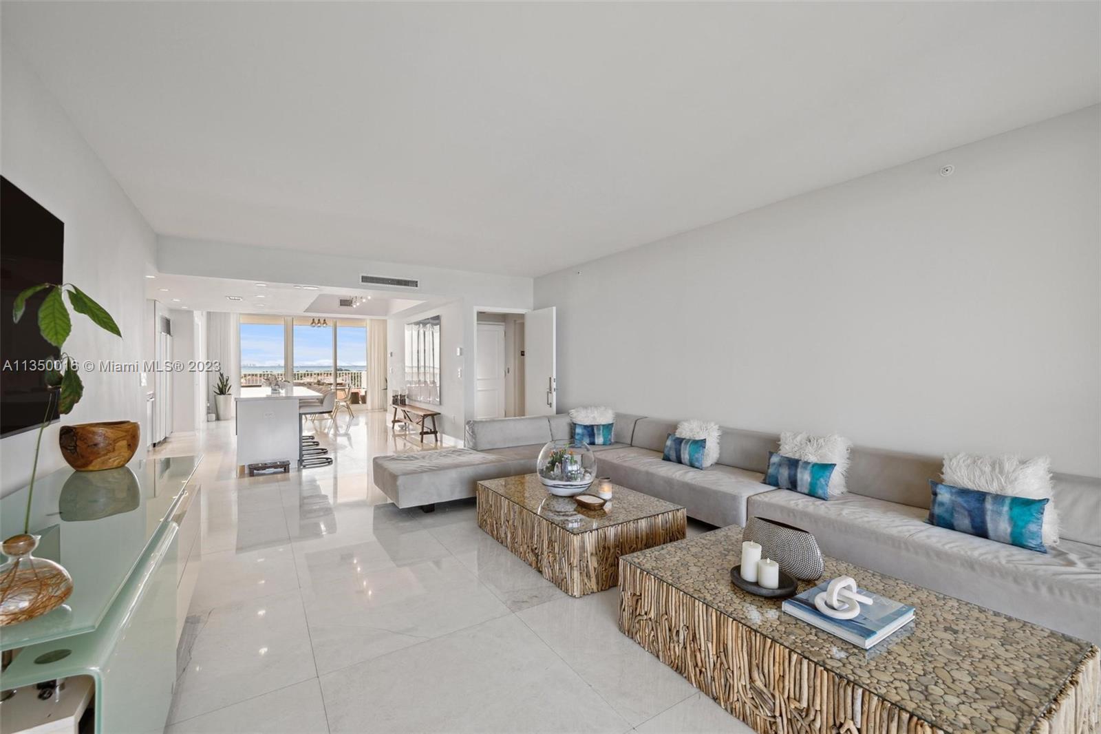 CLUB TOWER TWO CONDO - Residential Lease