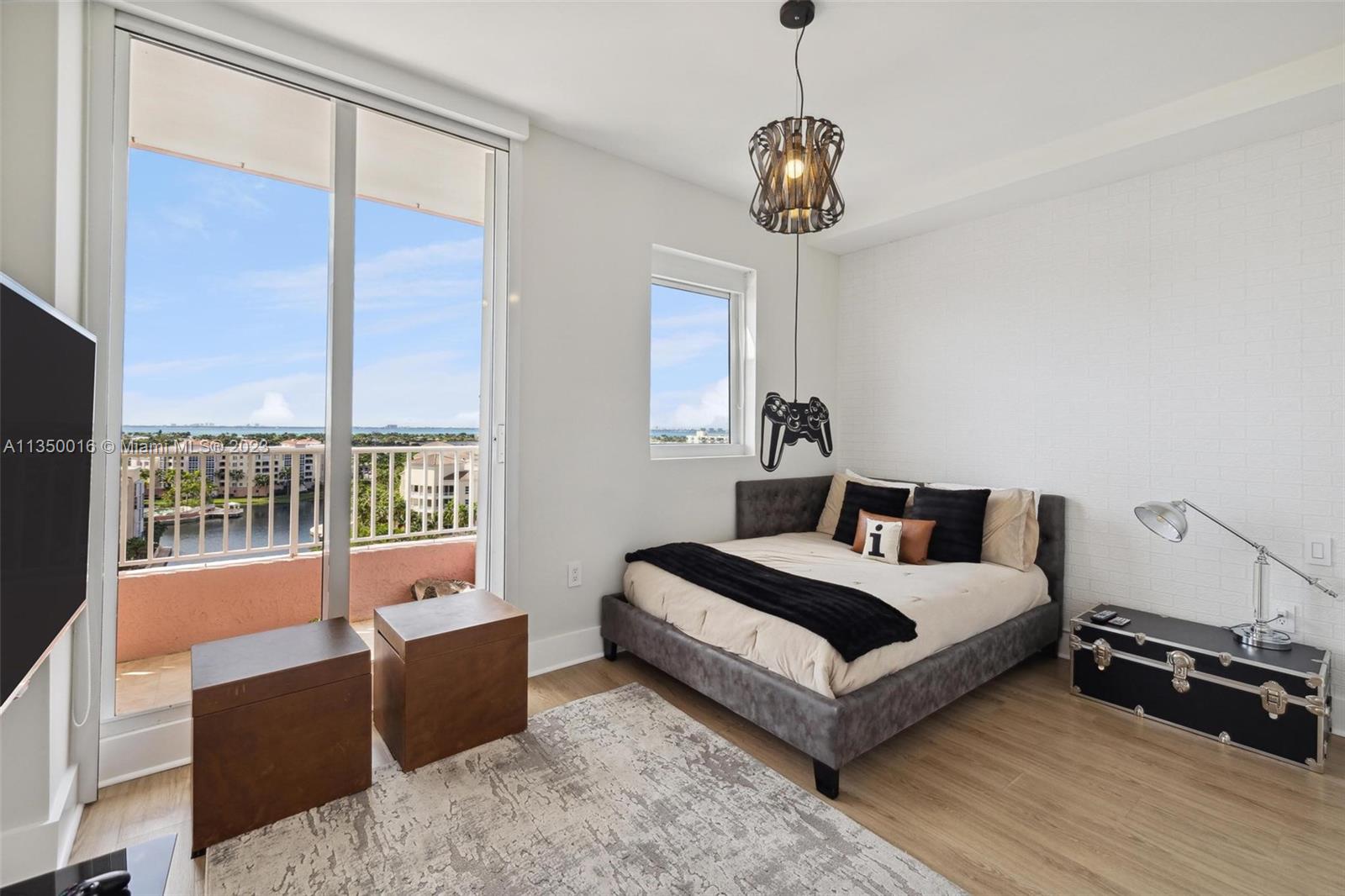 CLUB TOWER TWO CONDO - Residential Lease