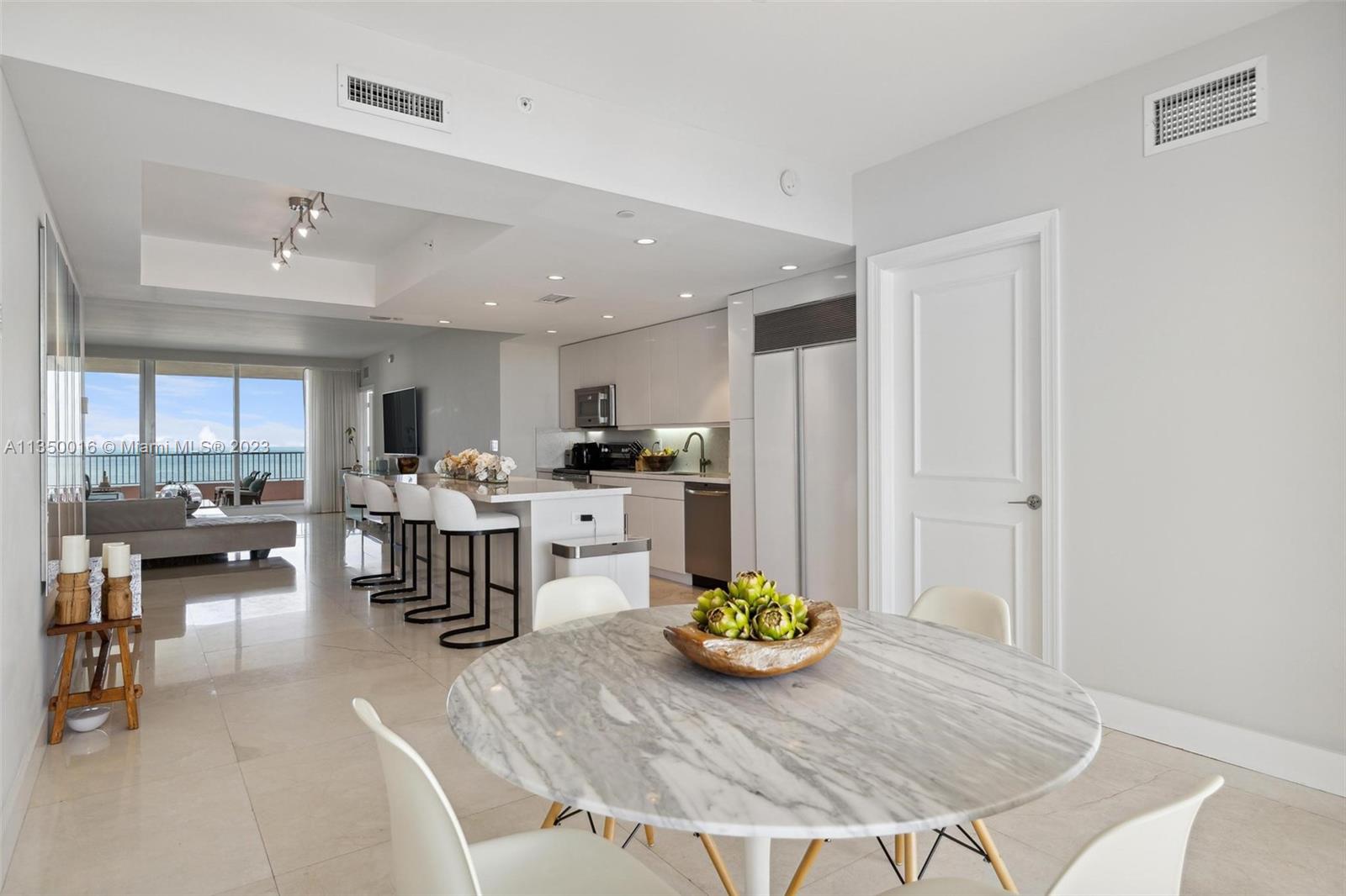 CLUB TOWER TWO CONDO - Residential Lease