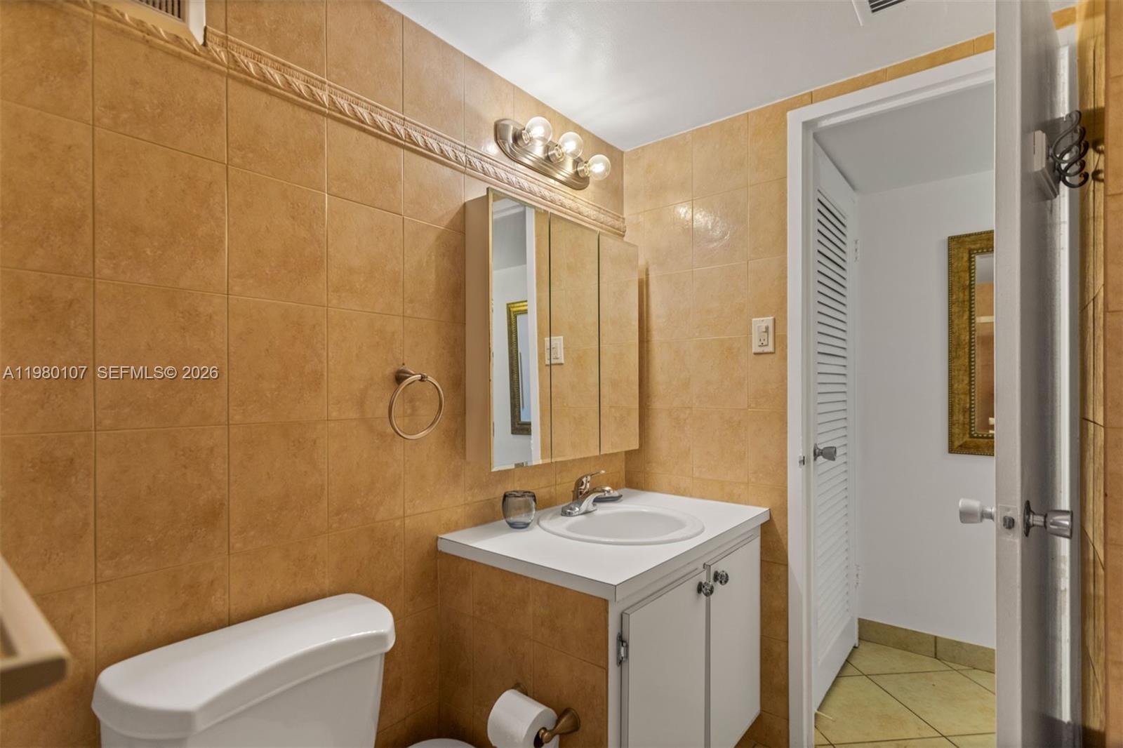 CHELSEA BAYVIEW CONDO - Residential