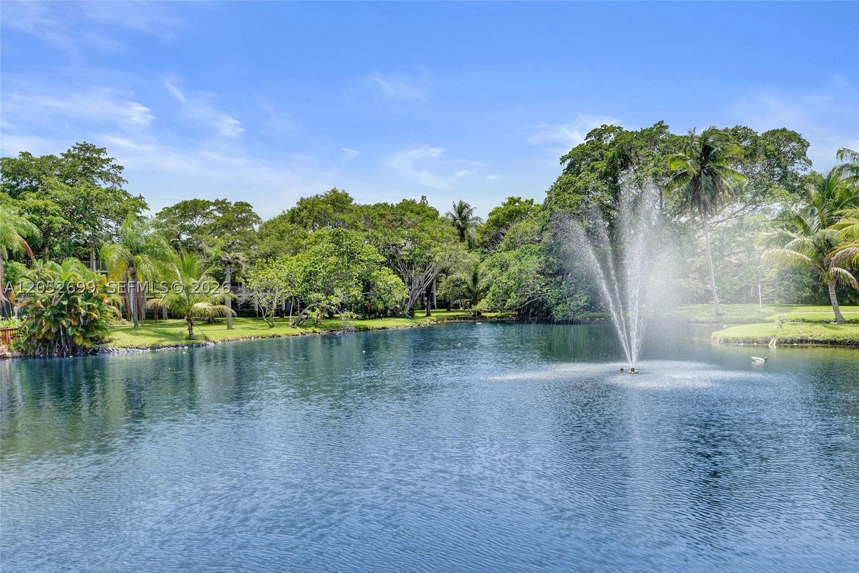 DEERFIELD LAKE CONDOMINIU - Residential
