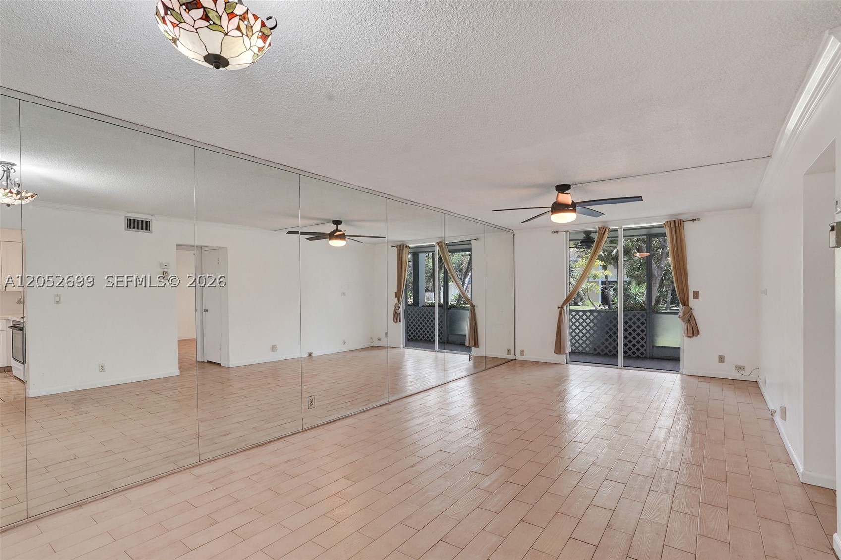 DEERFIELD LAKE CONDOMINIU - Residential