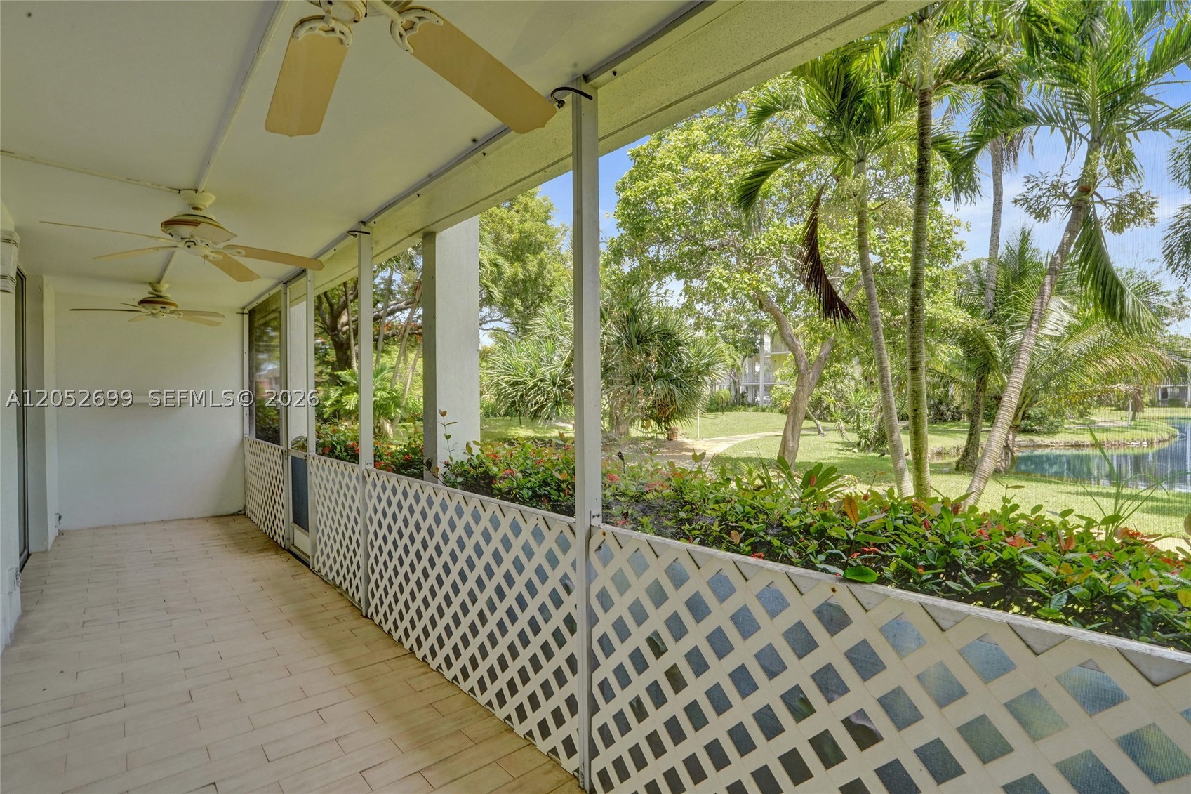 DEERFIELD LAKE CONDOMINIU - Residential