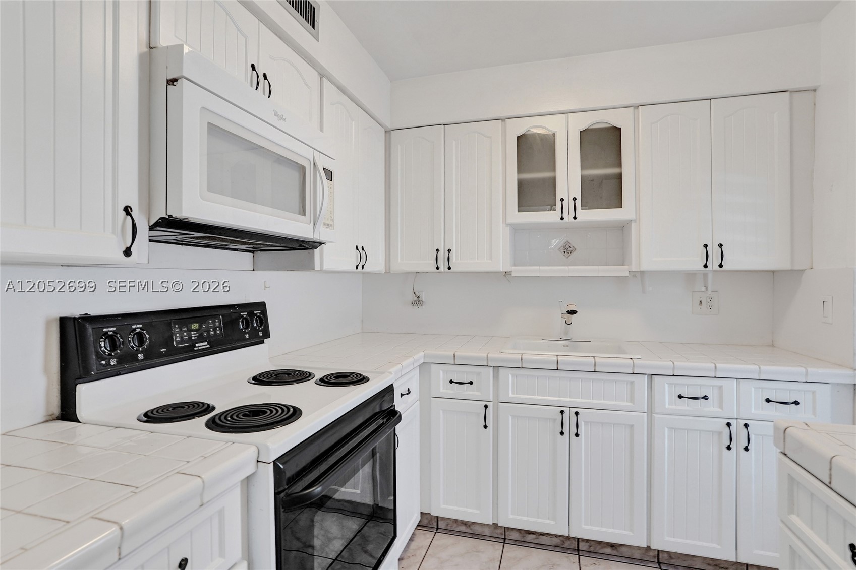 DEERFIELD LAKE CONDOMINIU - Residential