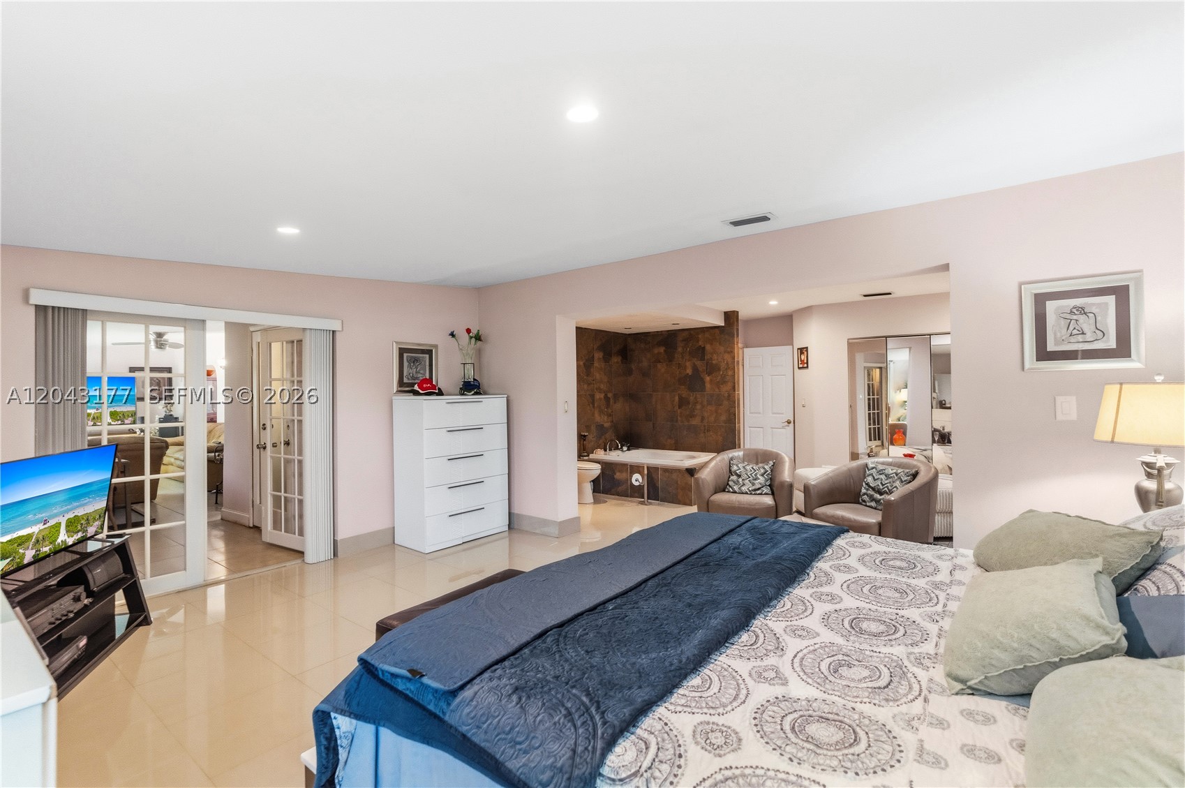 LAKE LUCERNE SEC 4 - Residential