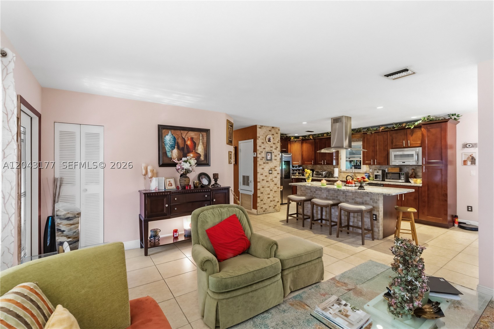 LAKE LUCERNE SEC 4 - Residential
