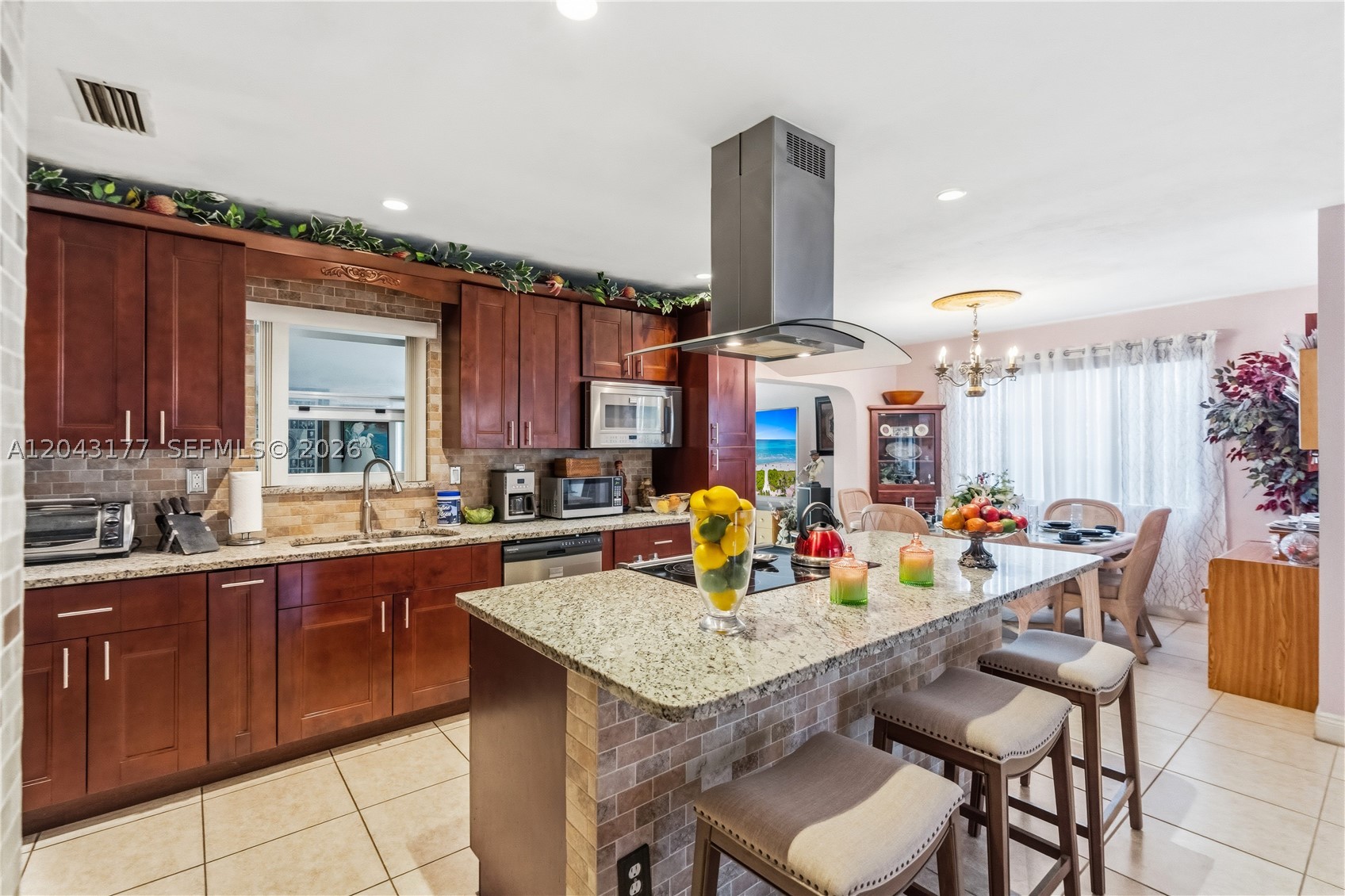 LAKE LUCERNE SEC 4 - Residential