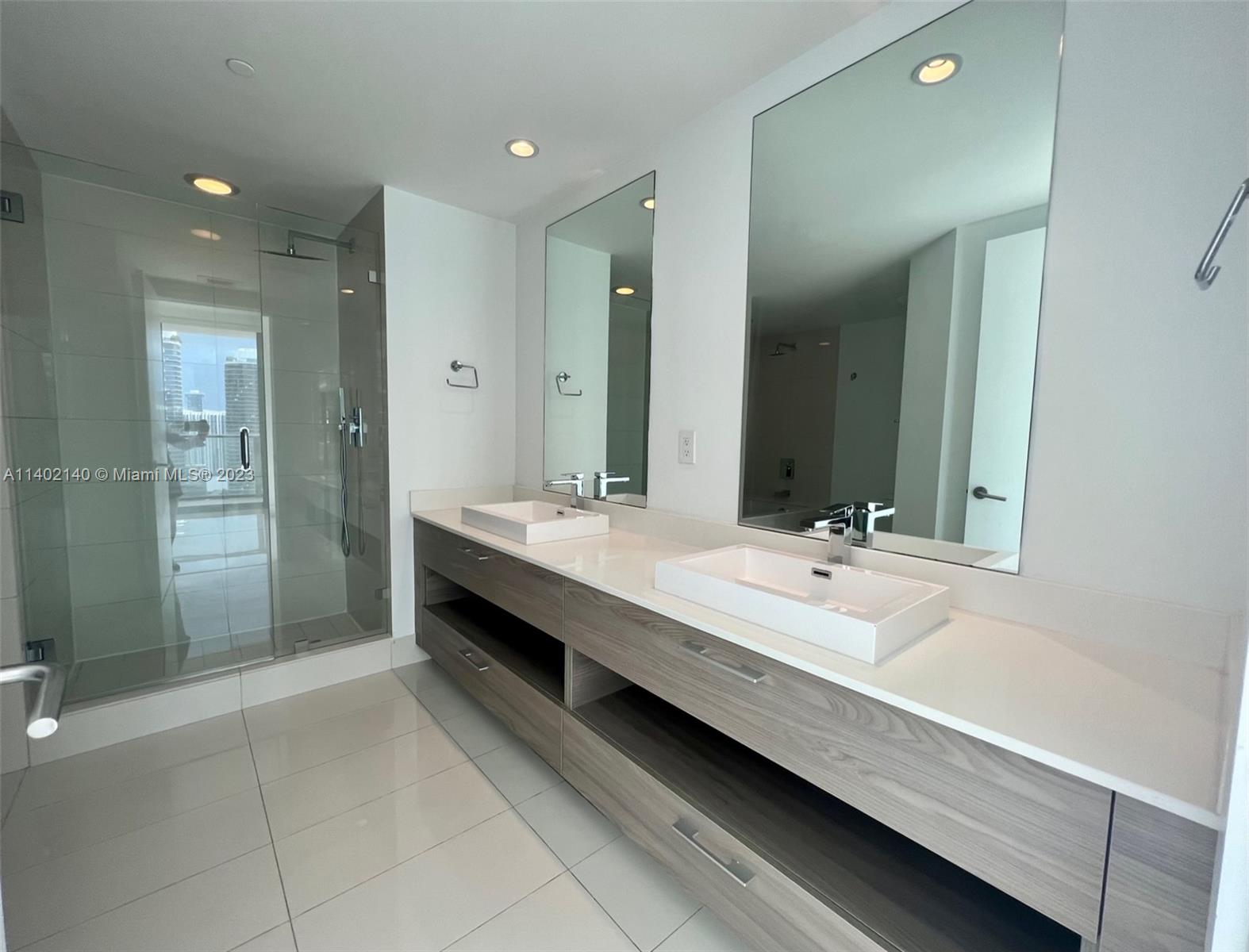 1300 S MIAMI AVENUE CONDO - Residential Lease