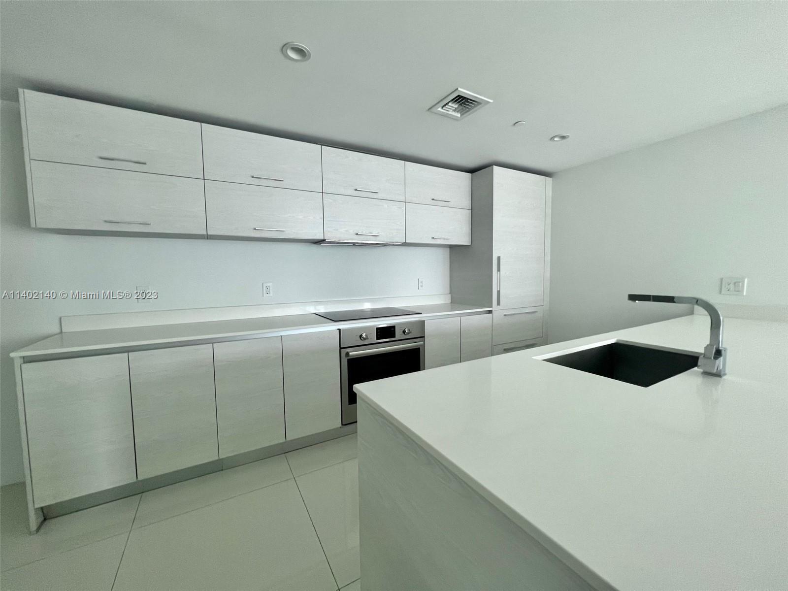1300 S MIAMI AVENUE CONDO - Residential Lease