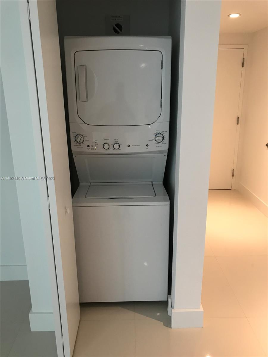 1300 S MIAMI AVENUE CONDO - Residential Lease