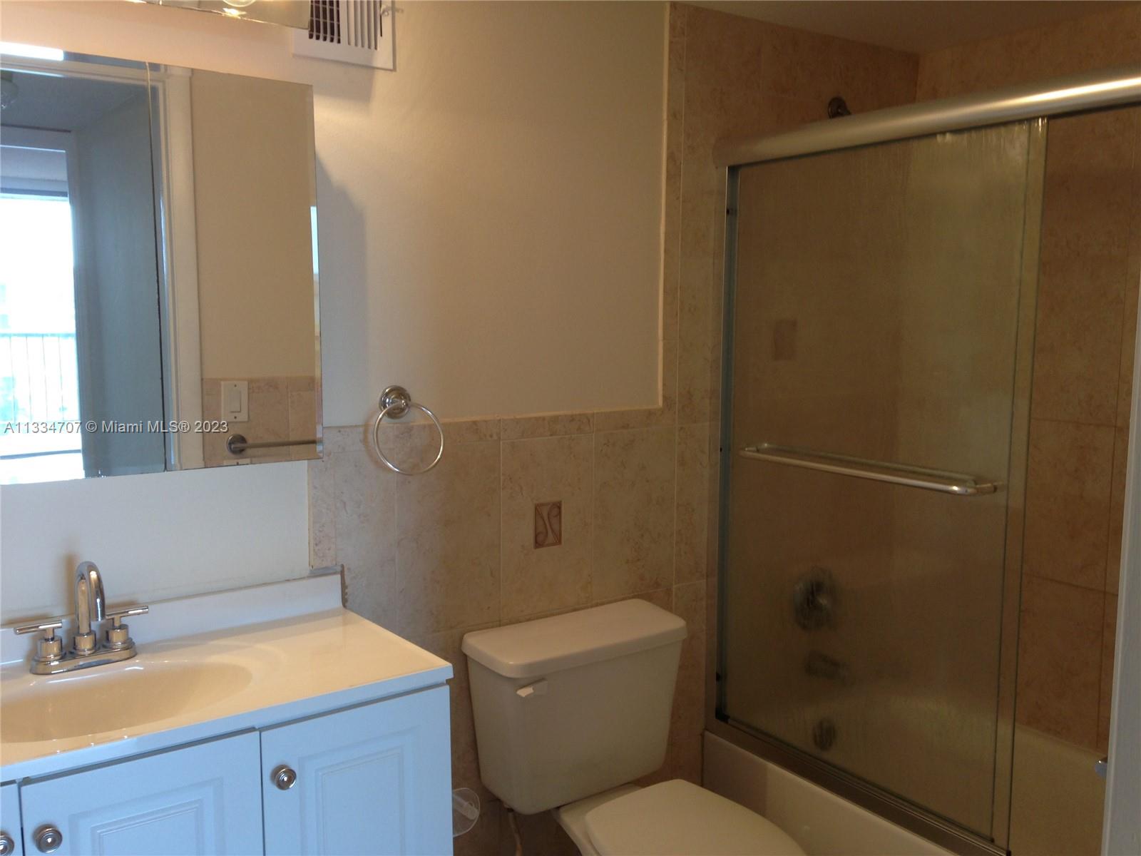DESOTO PARK NORTH CONDO - Residential Lease