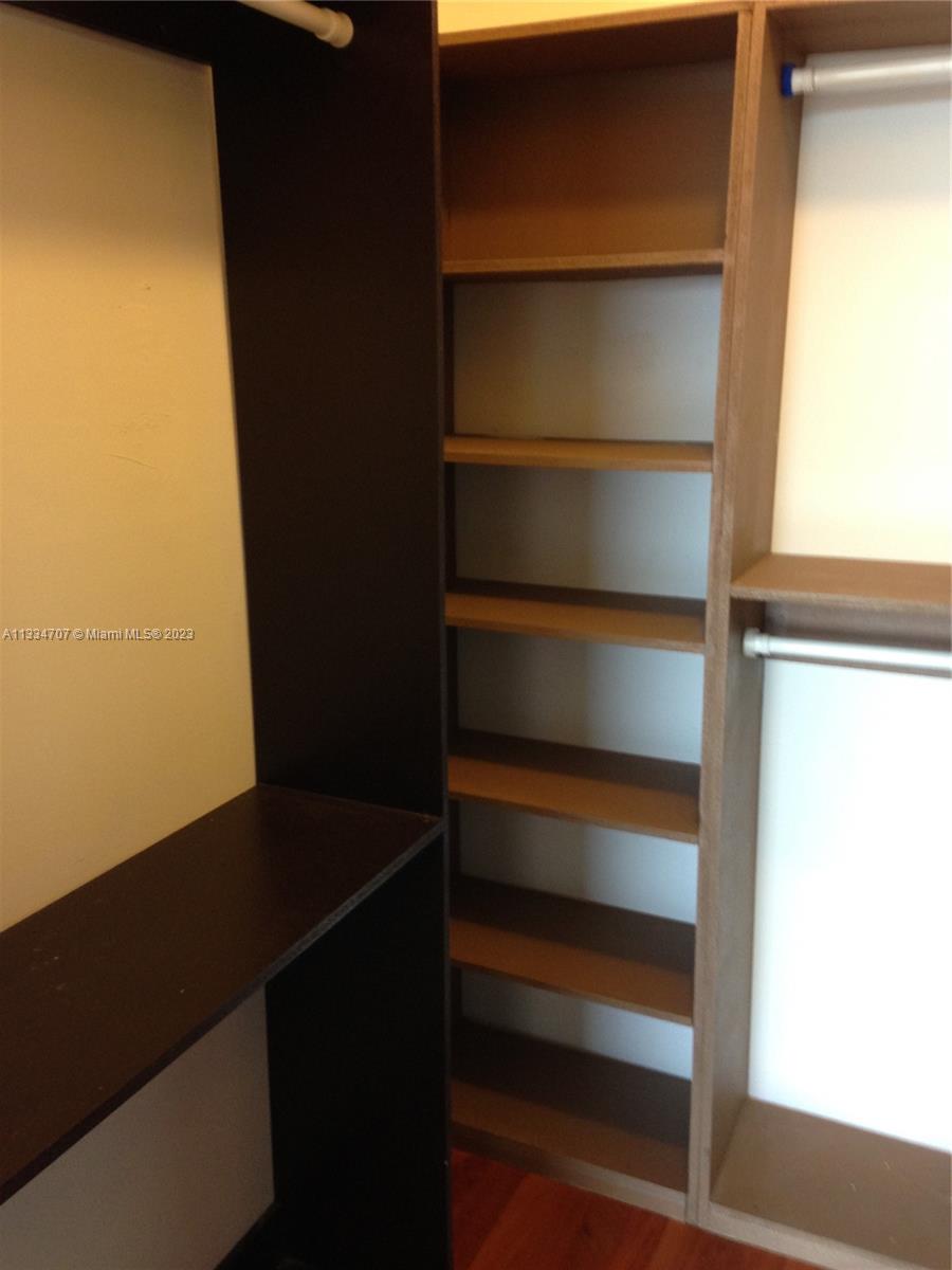 DESOTO PARK NORTH CONDO - Residential Lease