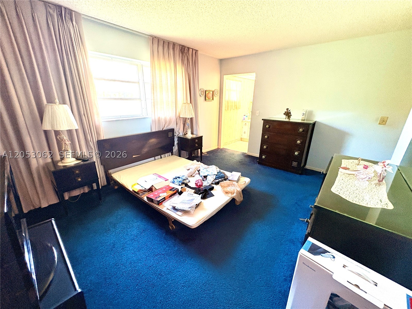 PEMBROKE LAKES SEC 4 - Residential
