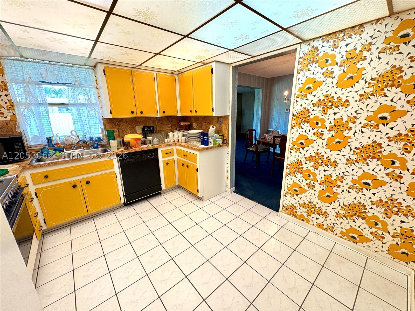PEMBROKE LAKES SEC 4 - Residential