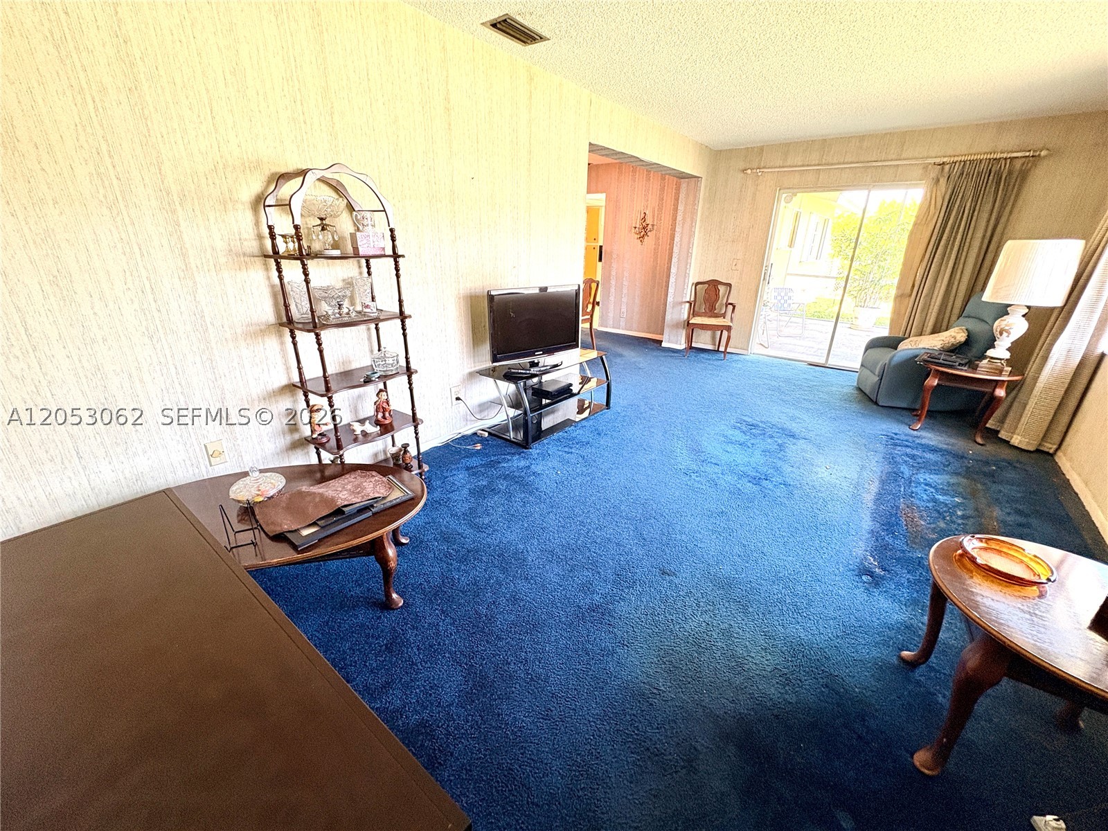 PEMBROKE LAKES SEC 4 - Residential