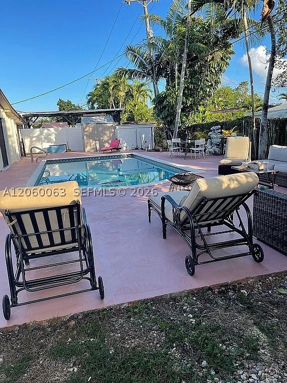 WHISPERING PINES EST SEC - Residential