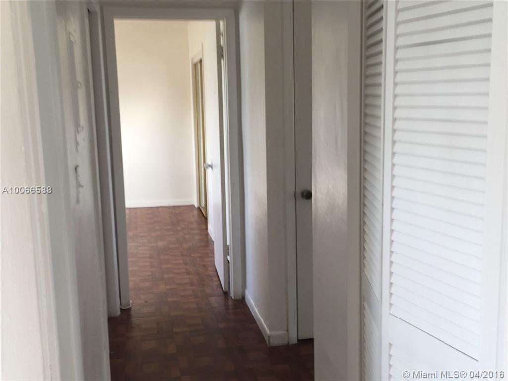 Hallandale Park - Residential Lease